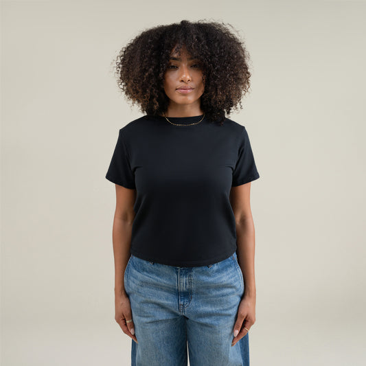 Tags:(Medium) Custom t-shirt tee model Melissa in Black