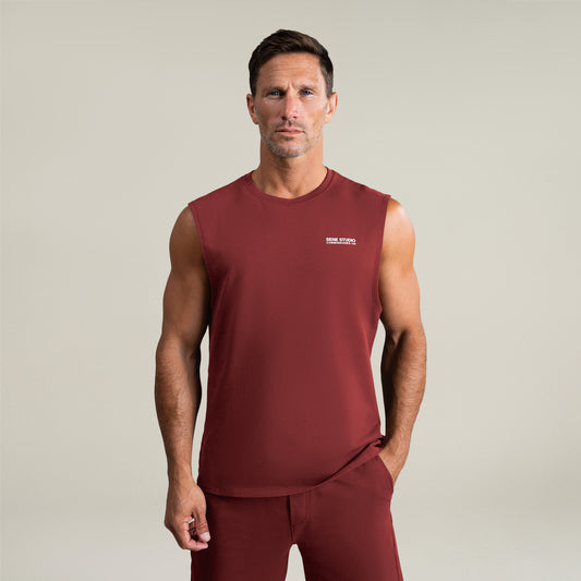 Tags:(6'0" - 180 lbs|Medium) custom pullover model Tyler in Maroon