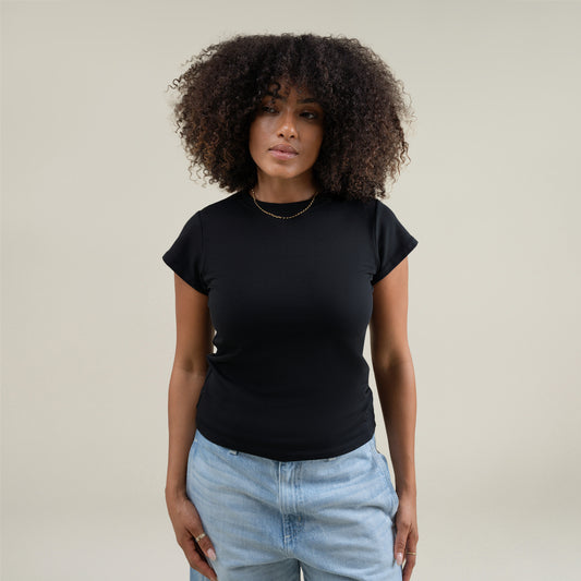 Tags:(Medium) Custom t-shirt tee model Melissa in Black