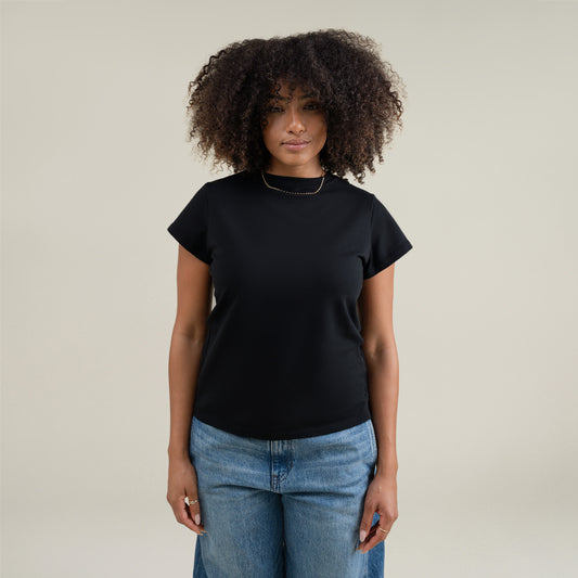Tags:(Large) Custom t-shirt tee model Melissa in Black