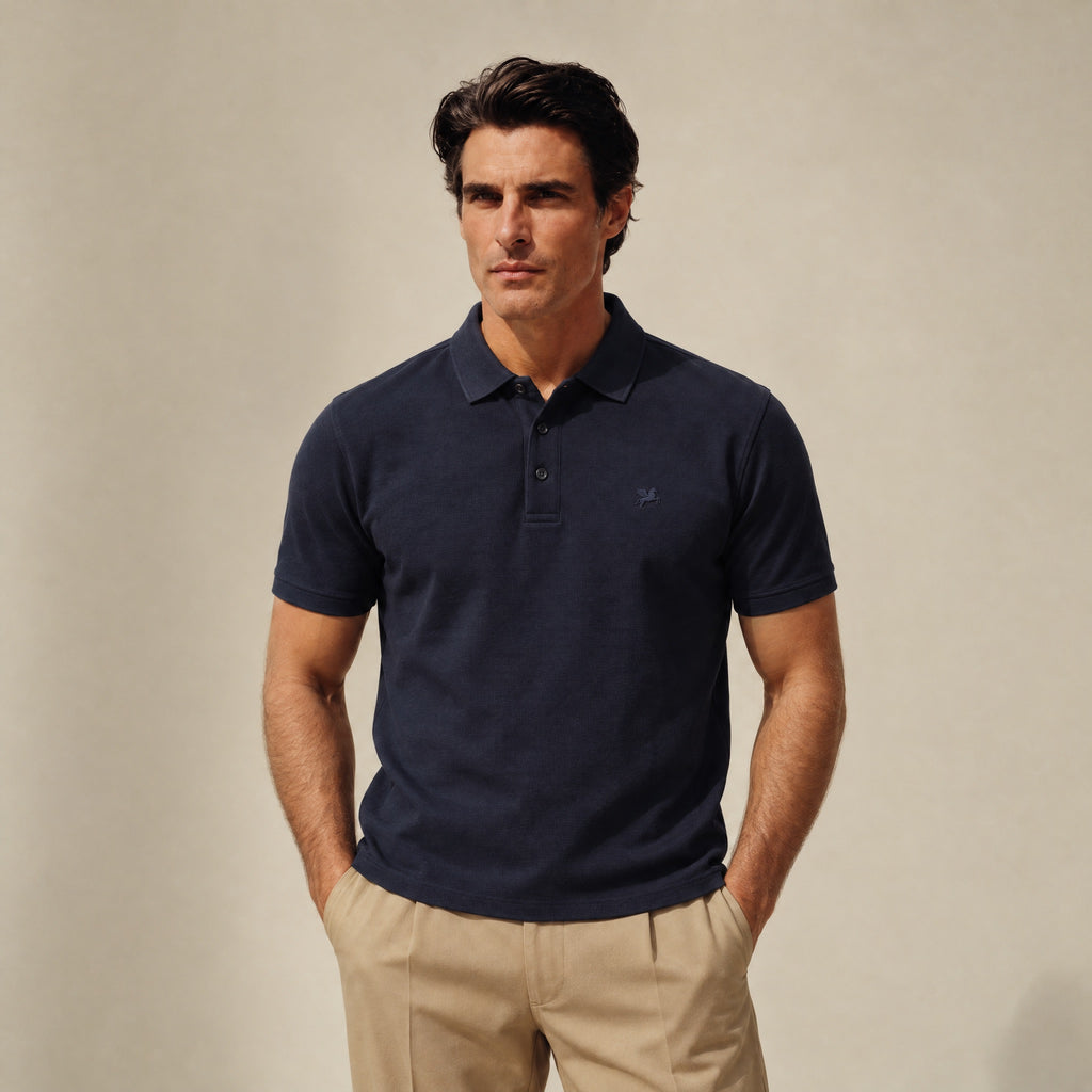 Pima Reserve Polo model Matteo in Navy