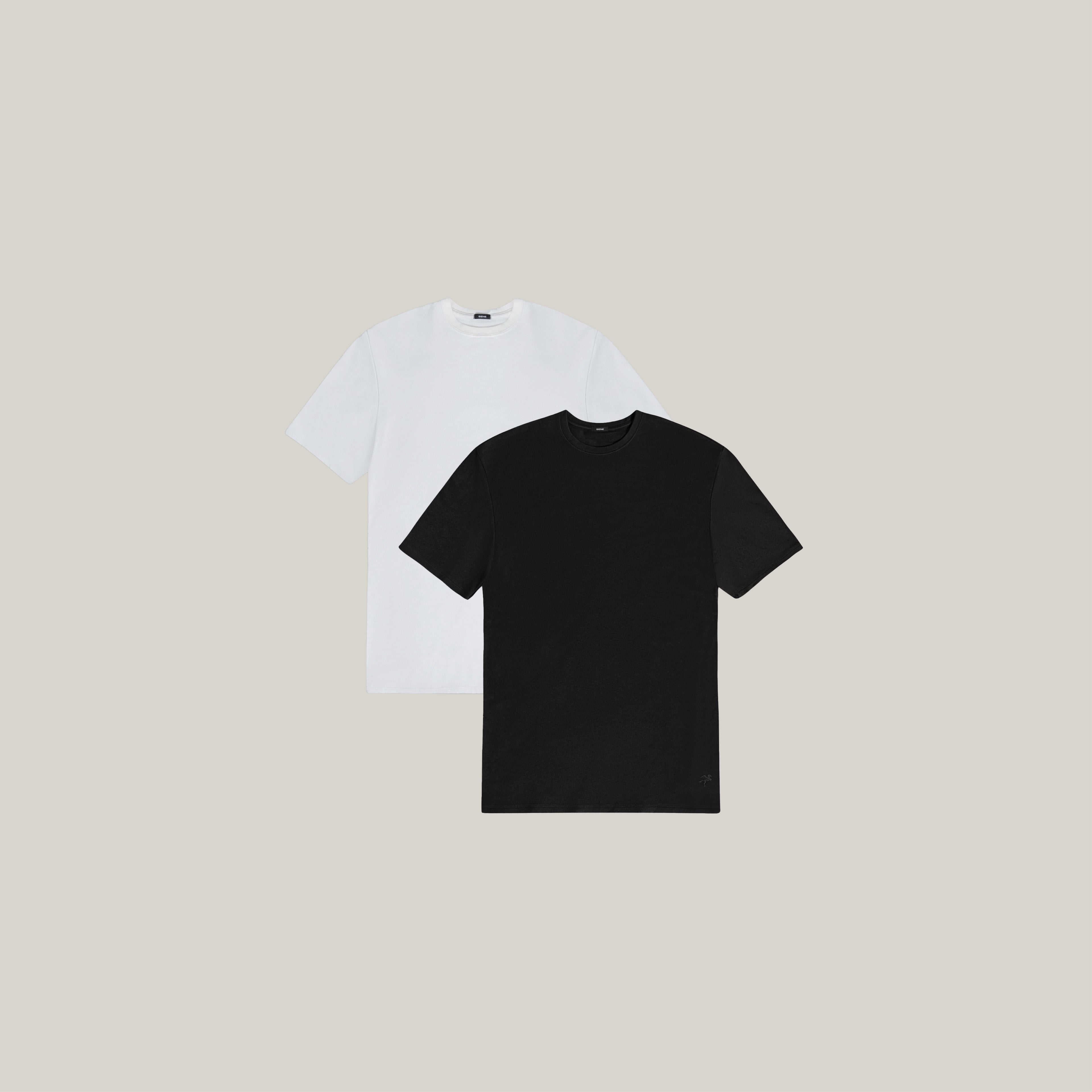 heavyweight t-shirt model Matteo in Minimalist