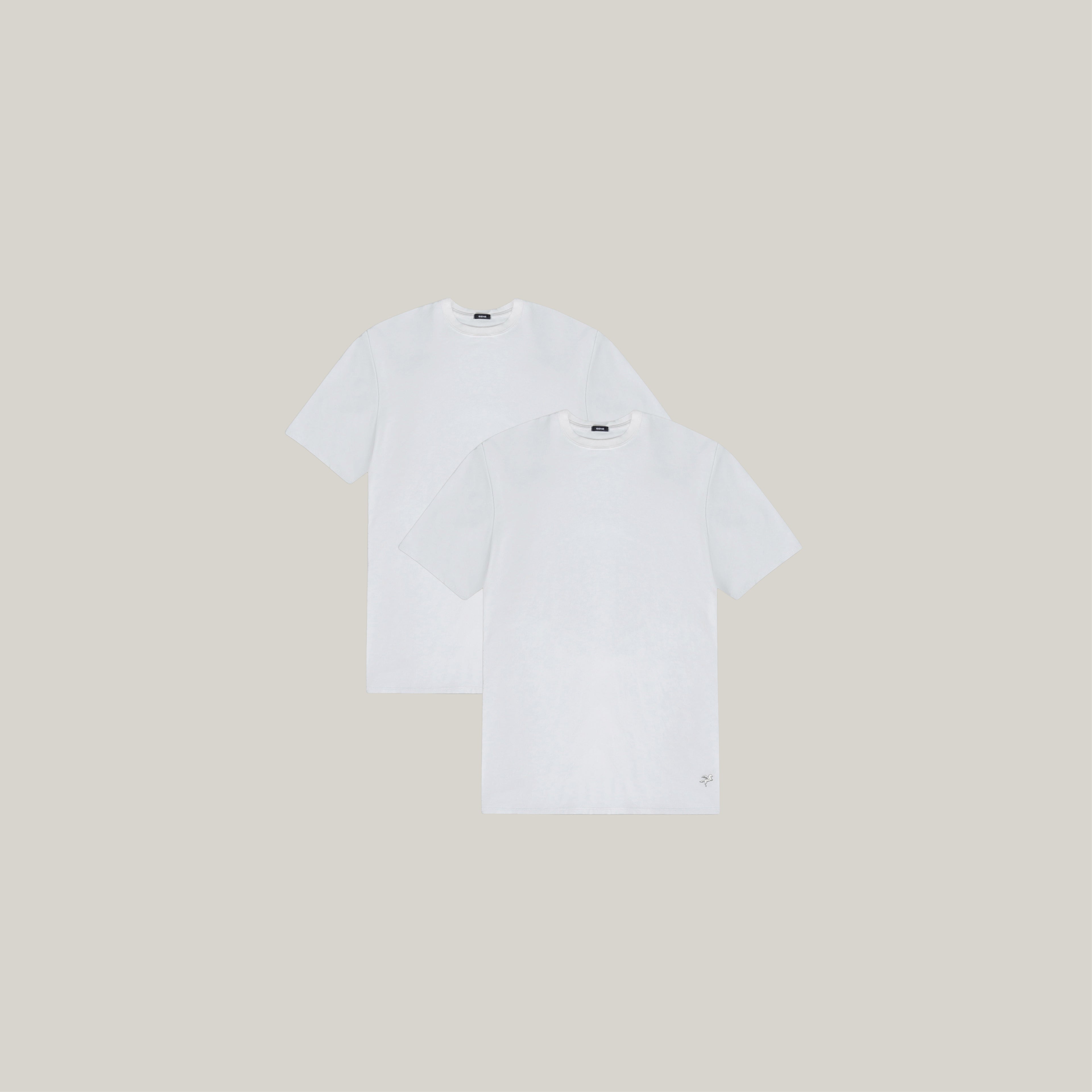 heavyweight t-shirt model Matteo in All-White