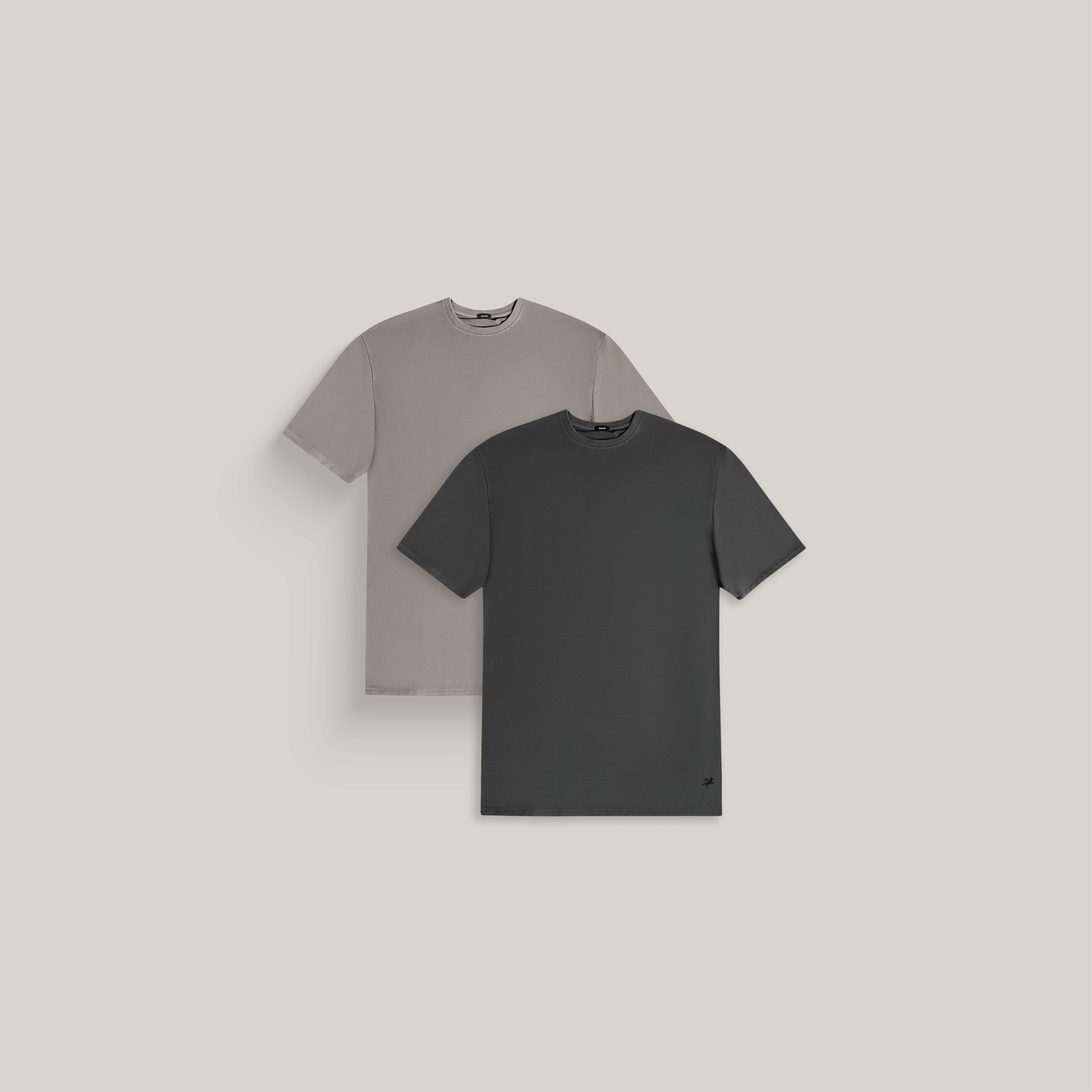 heavyweight t-shirt model Tyler in Canyon