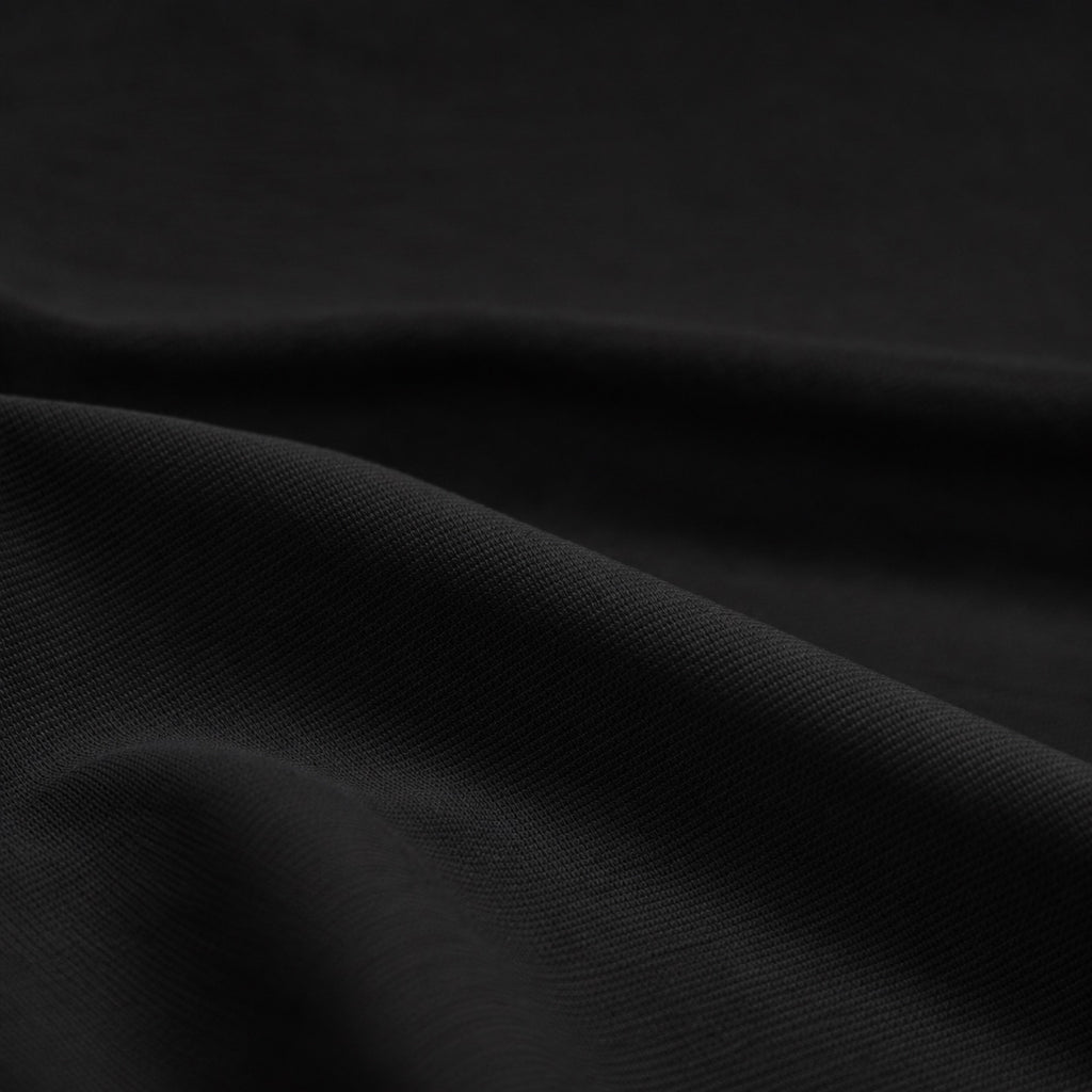 Aero Performance Long Sleeve Polo model Matteo in Black