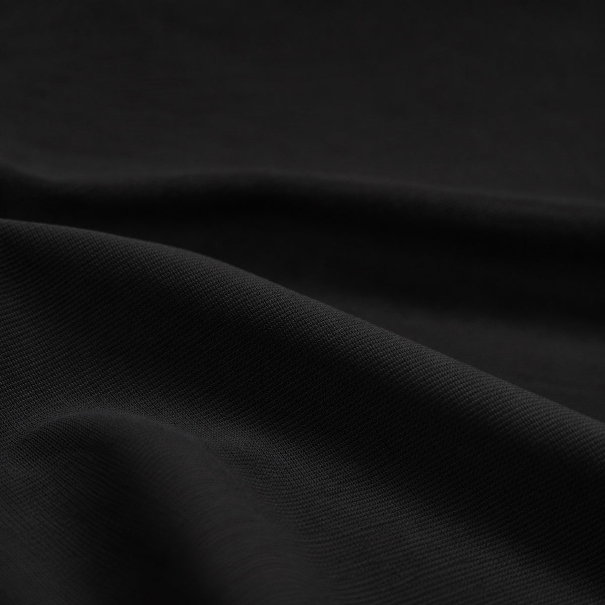 Aero Performance Long Sleeve Polo model Matteo in Black