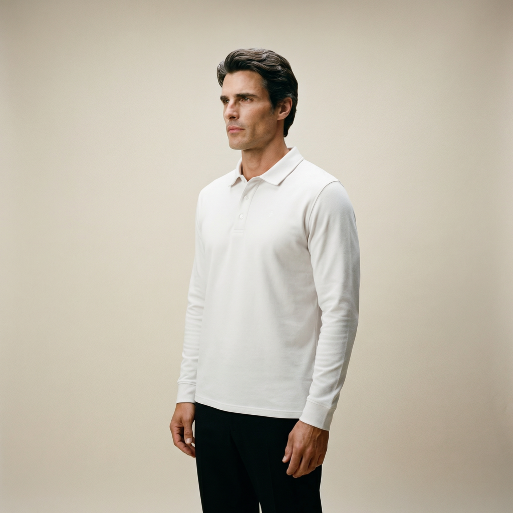 Tags:(6’2" - 180 lbs|Large) Custom t-shirt tee model Kive in Bone