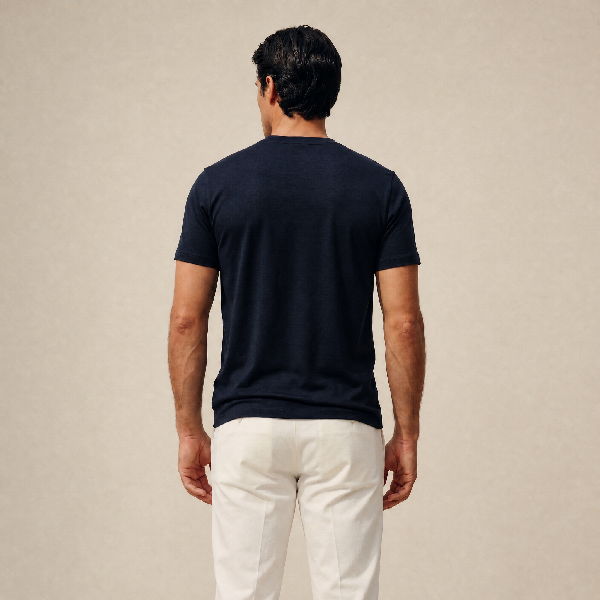 Tags:(6’2" - 180 lbs|Large) Custom t-shirt tee model Matteo in Dark Navy