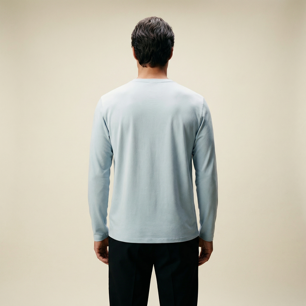 Tags:(6’2" - 180 lbs|Large) Custom t-shirt tee model Kive in Blue Fog