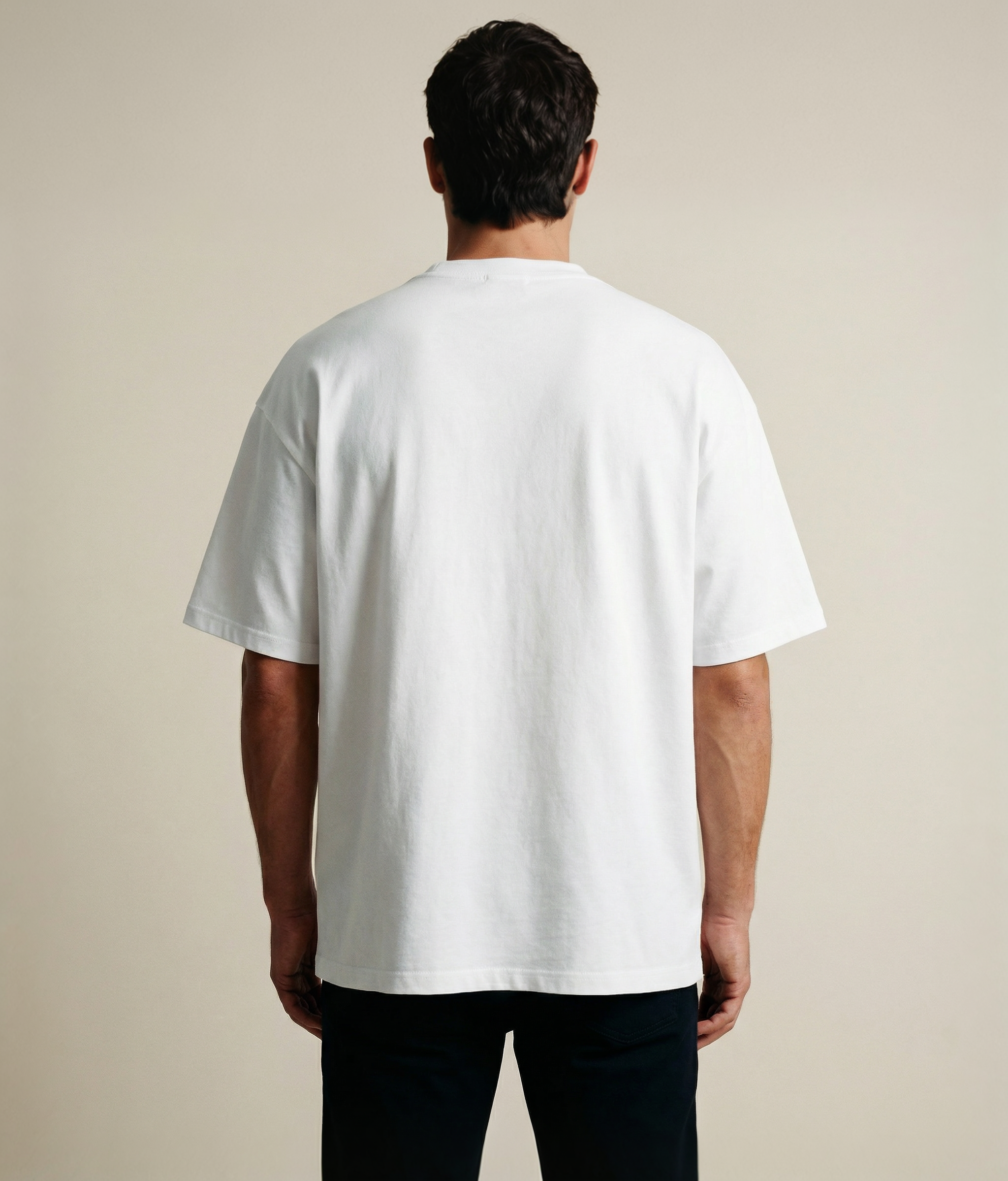 Tags:(Large | 6’2 - 180) Custom t-shirt tee model Kive in White