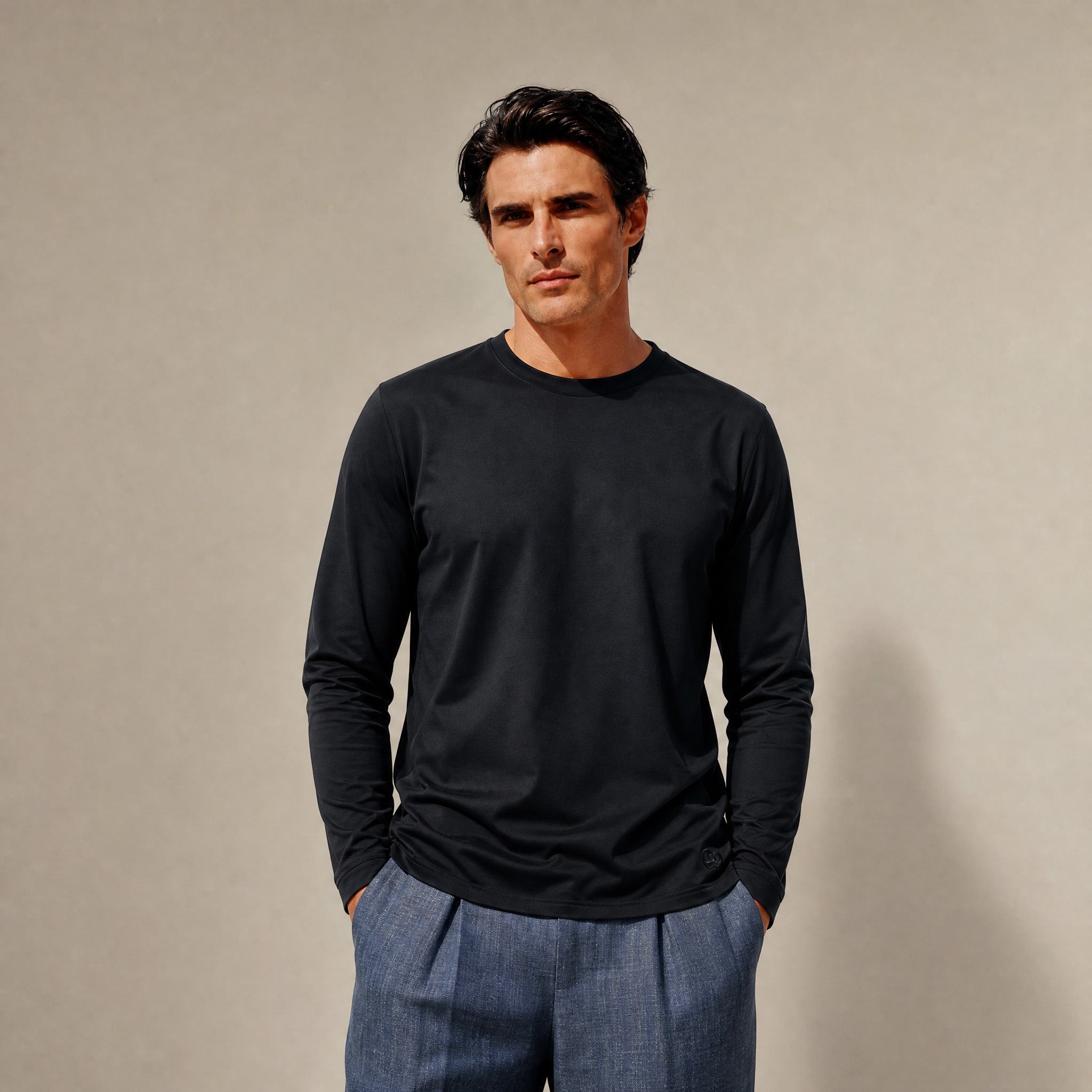 Pima Reserve Long Sleeve T-Shirt model Matteo in Black