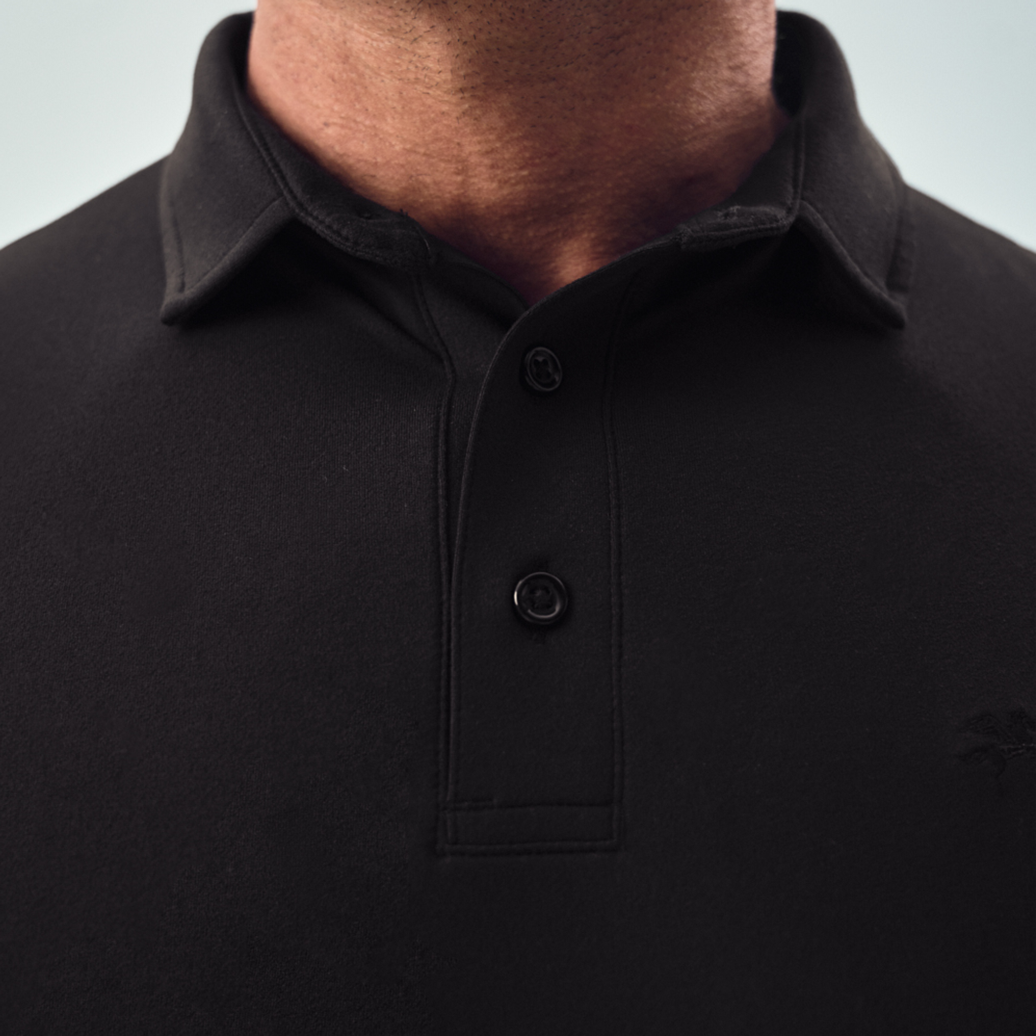 bespoke custom-fit golf apparel polo cooltech model Chad in Black