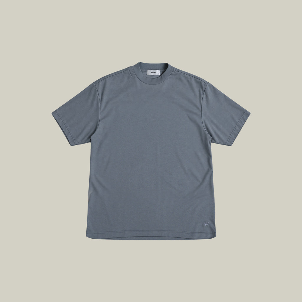 Pima Reserve Mock Neck T-Shirt model Guillermo in Steel
