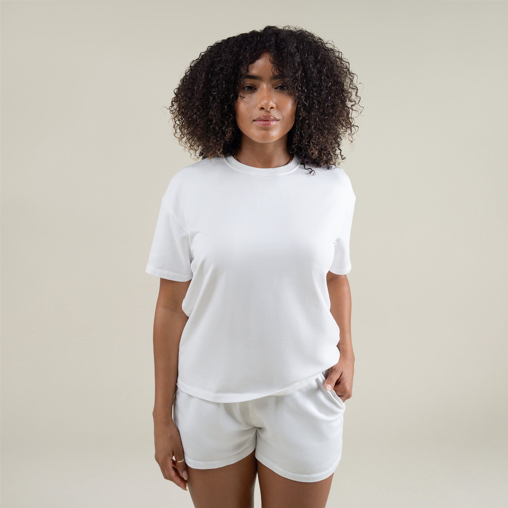  custom t-shirt tee model Melissa in White