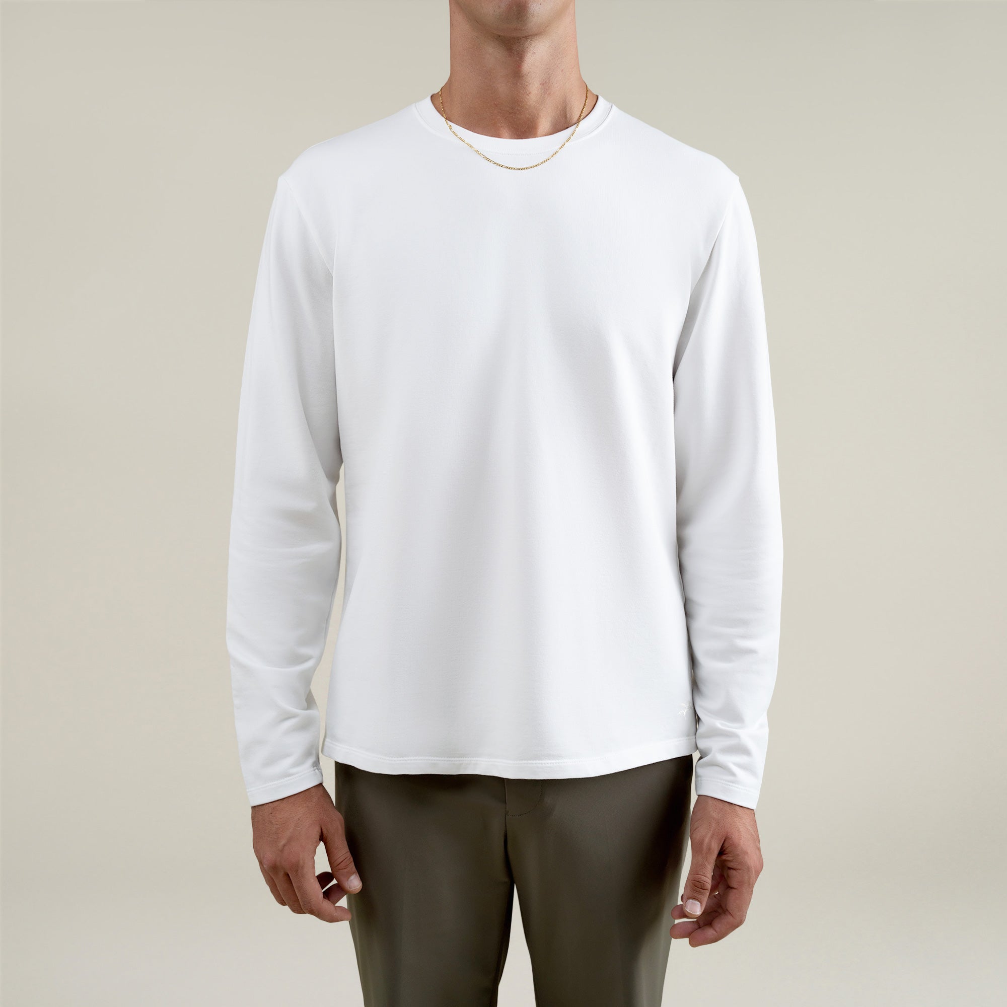 Tags:(Large | 6'1" - 165) Custom t-shirt tee model Jessey in White