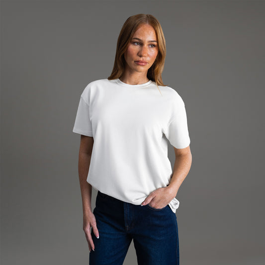 Tags:(Small - 5'9") custom t-shirt tee model Kelsey in White