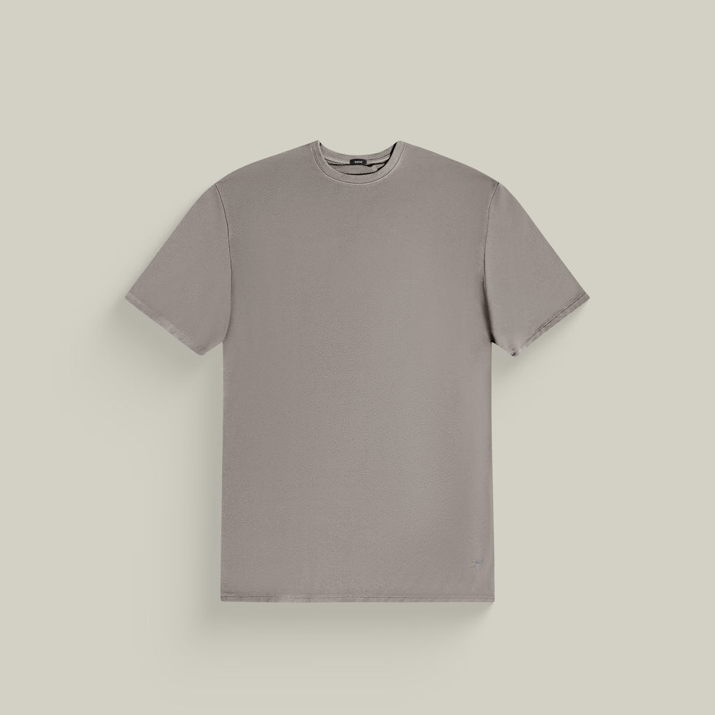 Tags:(6'1" - 165 lbs|Large) Custom t-shirt tee model Jessey in Frost Gray