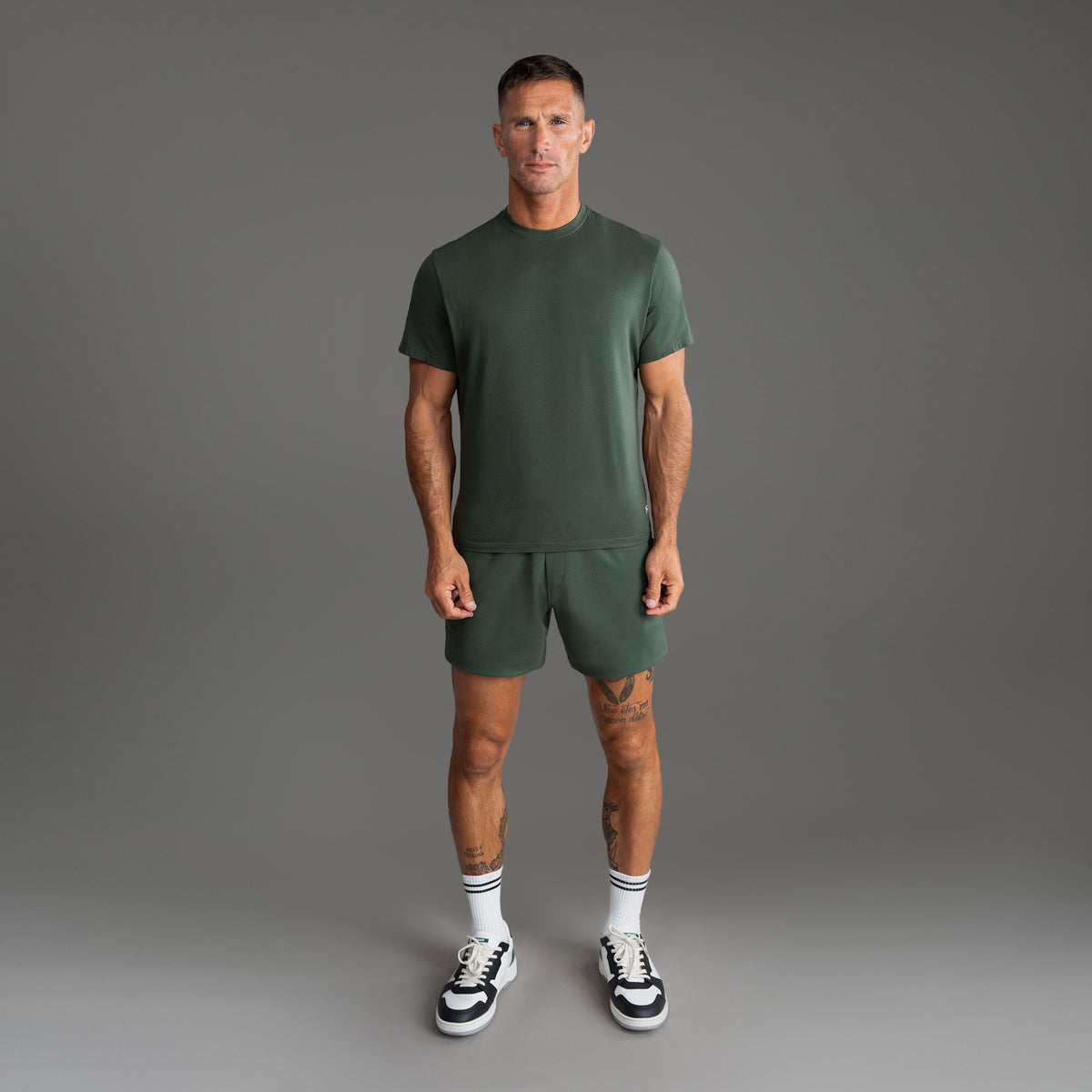 Tags:(6'0" - 180 lbs|Medium|Tailored|Standard) custom t-shirt tee model Tyler in Moss
