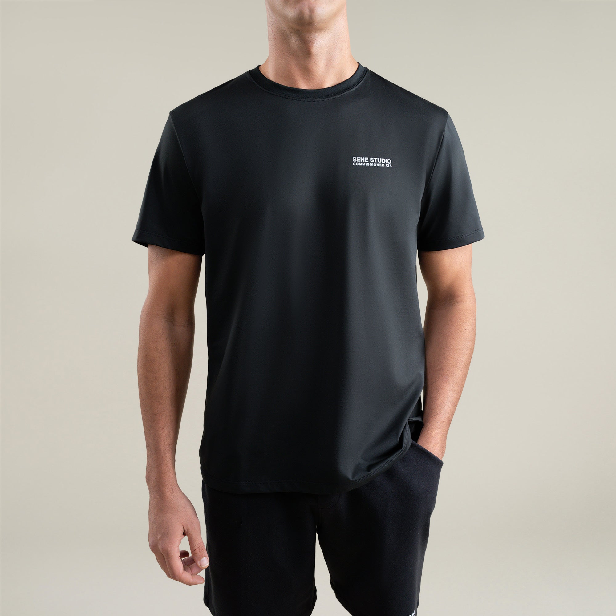 Tags:(Large | 6'1" - 165) Custom t-shirt tee model Jessey in Black