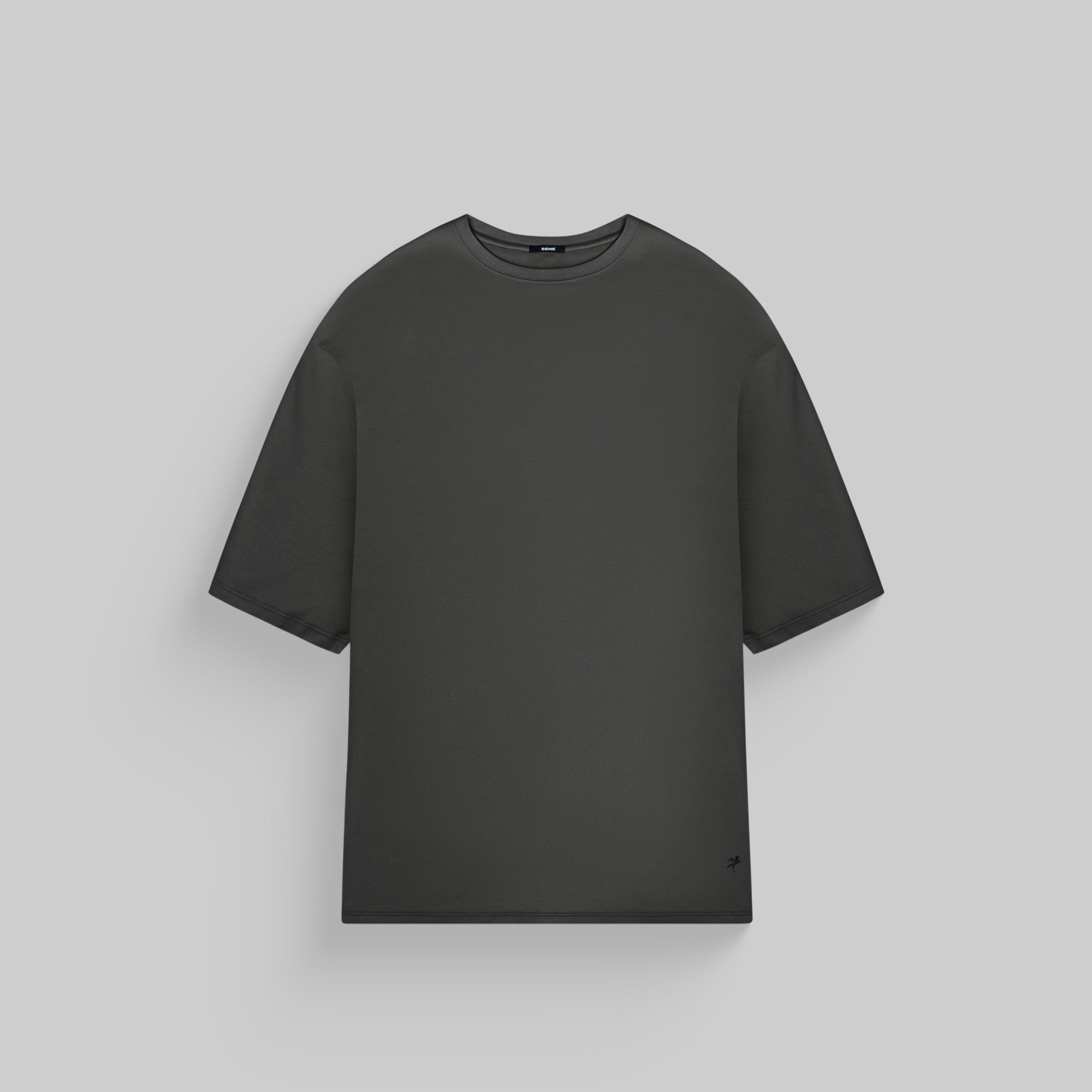 Tags:(6'0" - 180 lbs) custom t-shirt tee model Tyler in Smoke