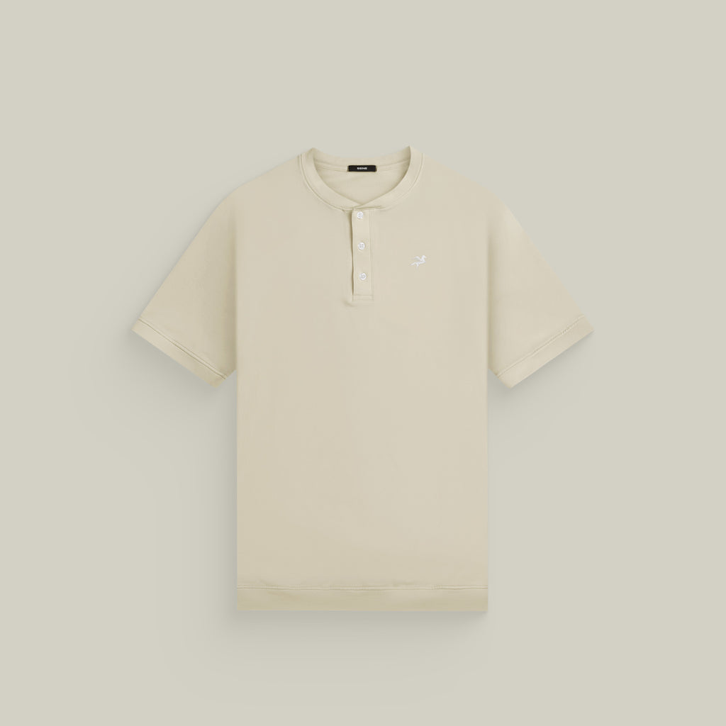 Cumulus Tailored Henley model Matteo in Villa Stone