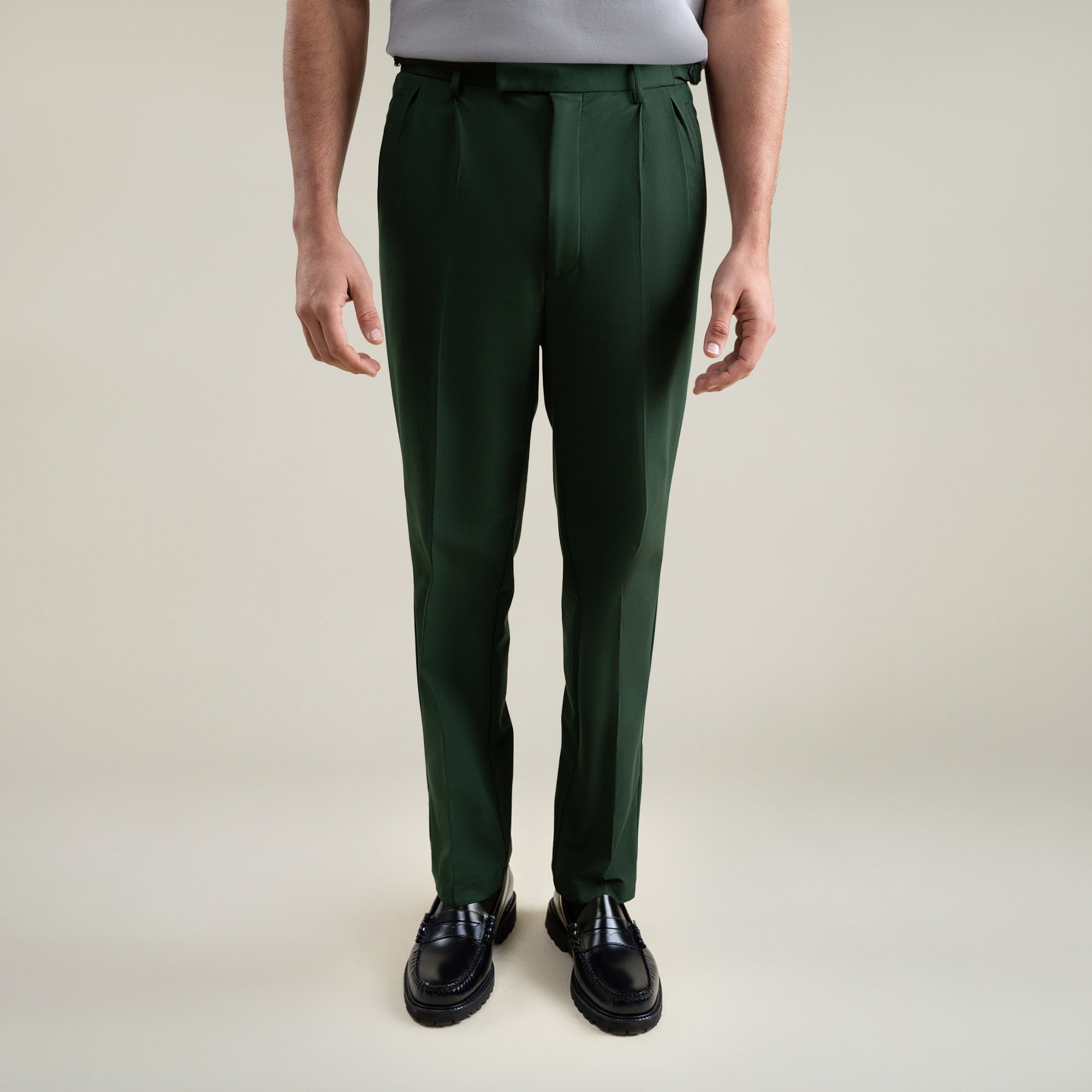 Tags:(6'1"|165) bespoke custom trousers pant chino performance technical model Jessey in Pine Grove
