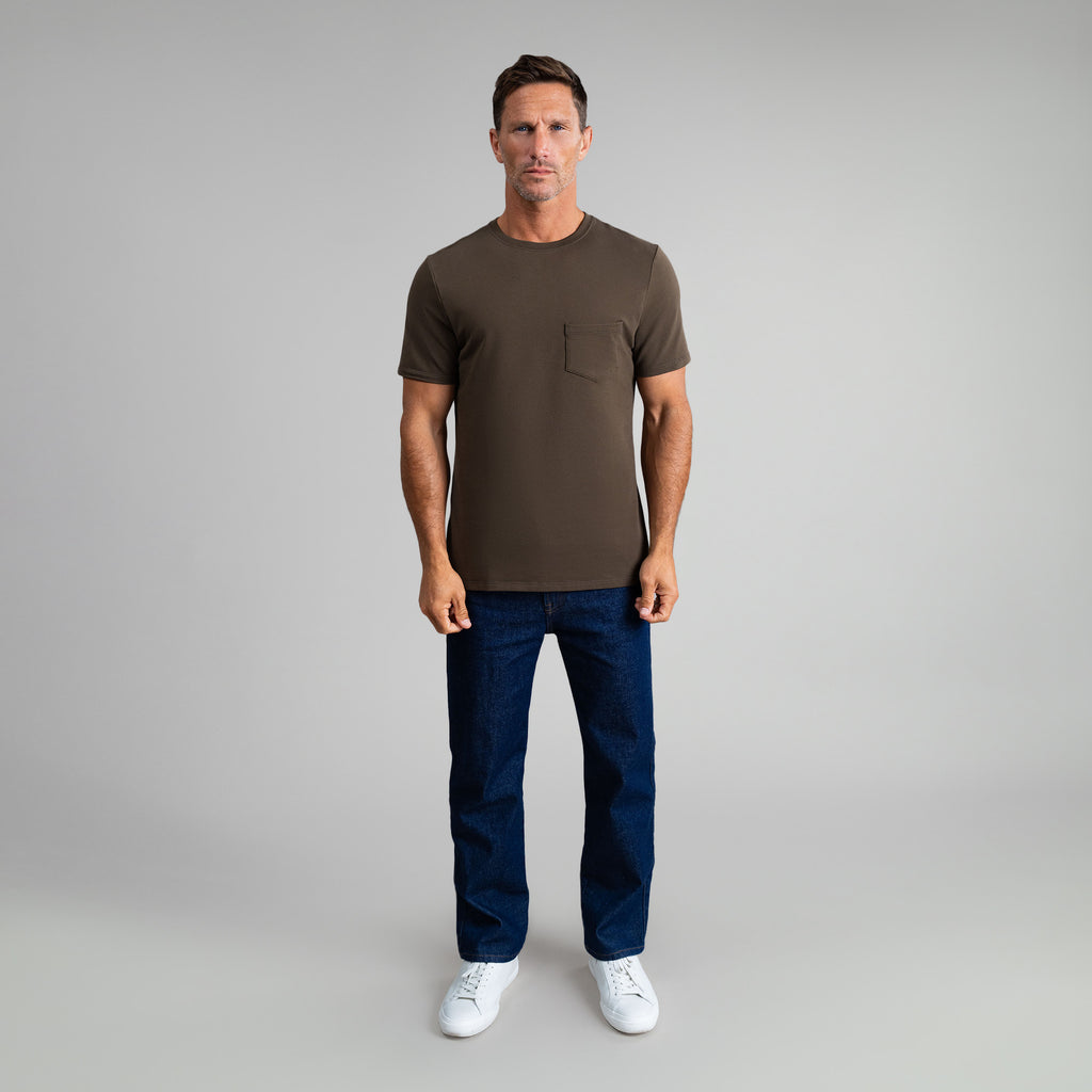 Tags:(6'0" - 180 lbs|Medium) custom t-shirt tee model Tyler in Umber