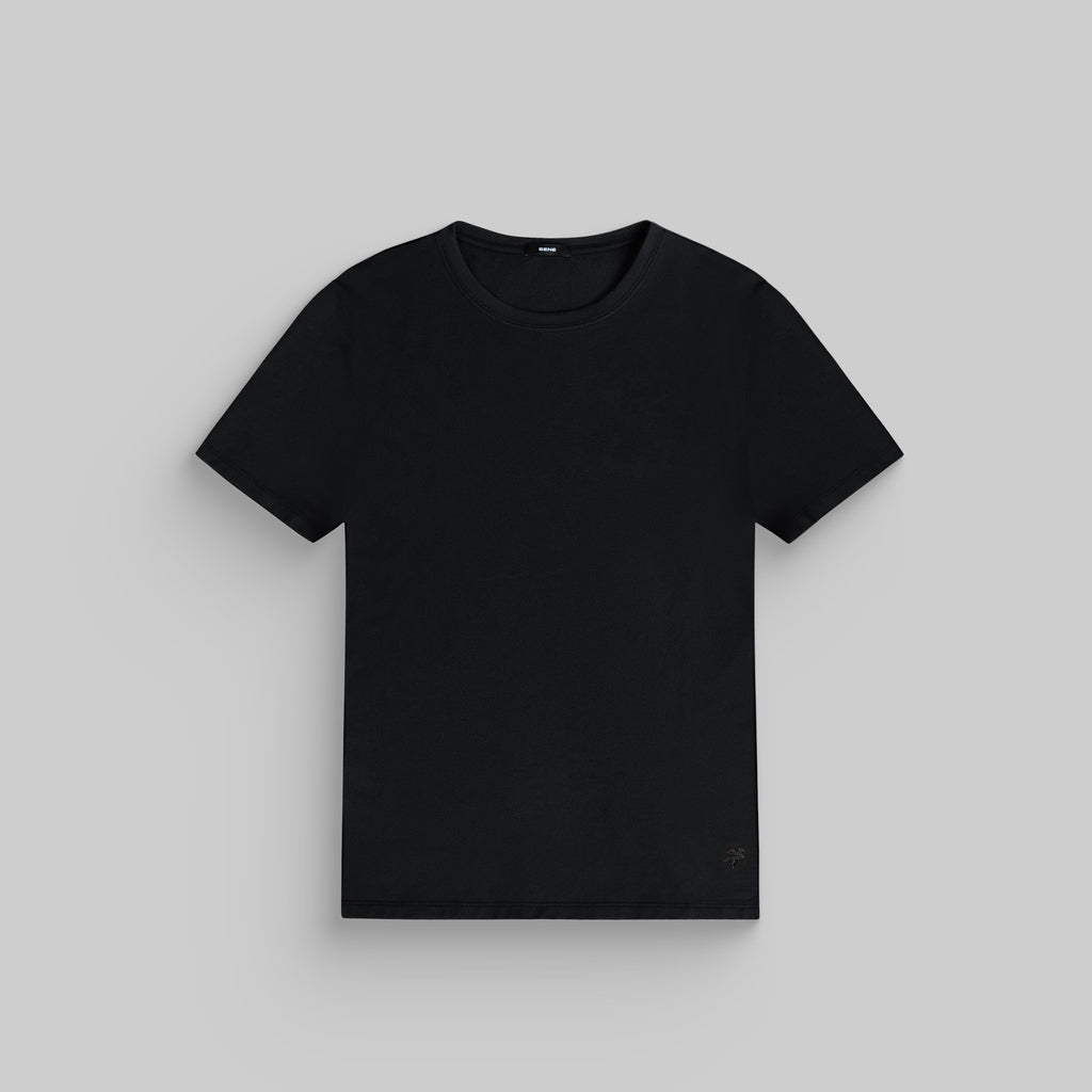 Tags:(6'0"|180 lbs) Custom tee model Tyler in Black