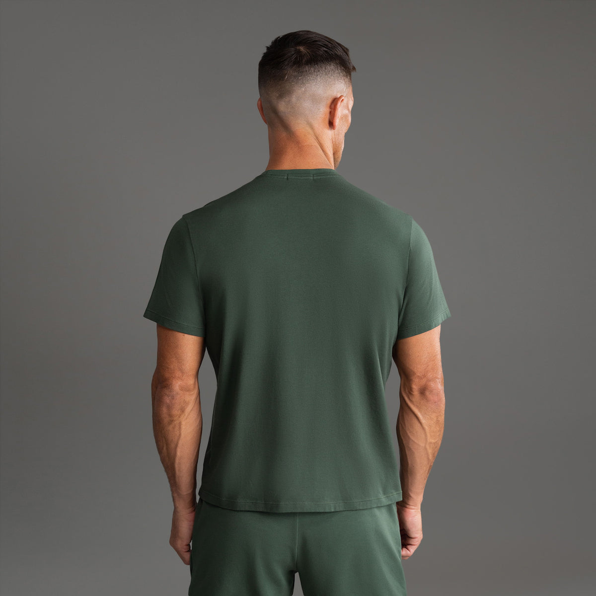 Tags:(6'0" - 180 lbs|Medium|Tailored|Standard) custom t-shirt tee model Tyler in Moss