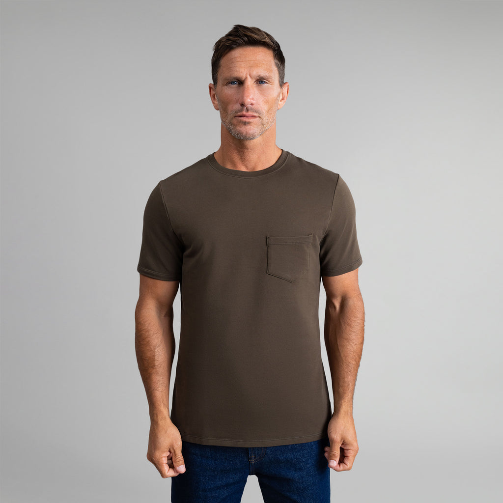 Tags:(6'0" - 180 lbs|Medium) custom t-shirt tee model Tyler in Umber