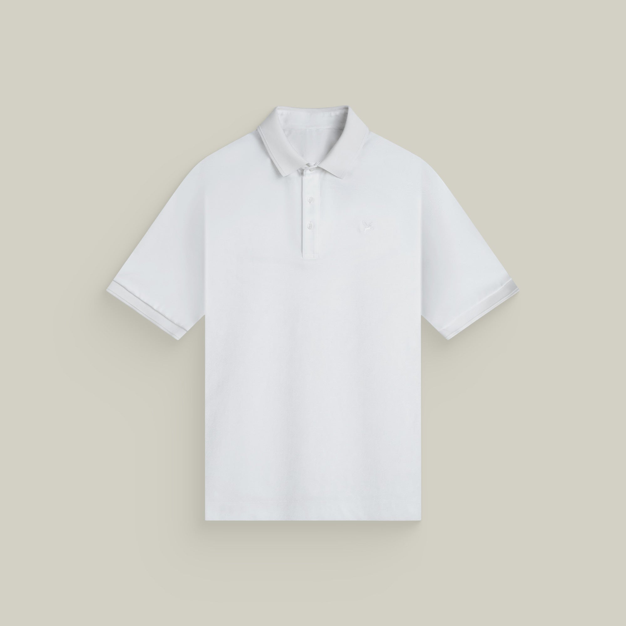 Aero Performance Polo model Chad in white