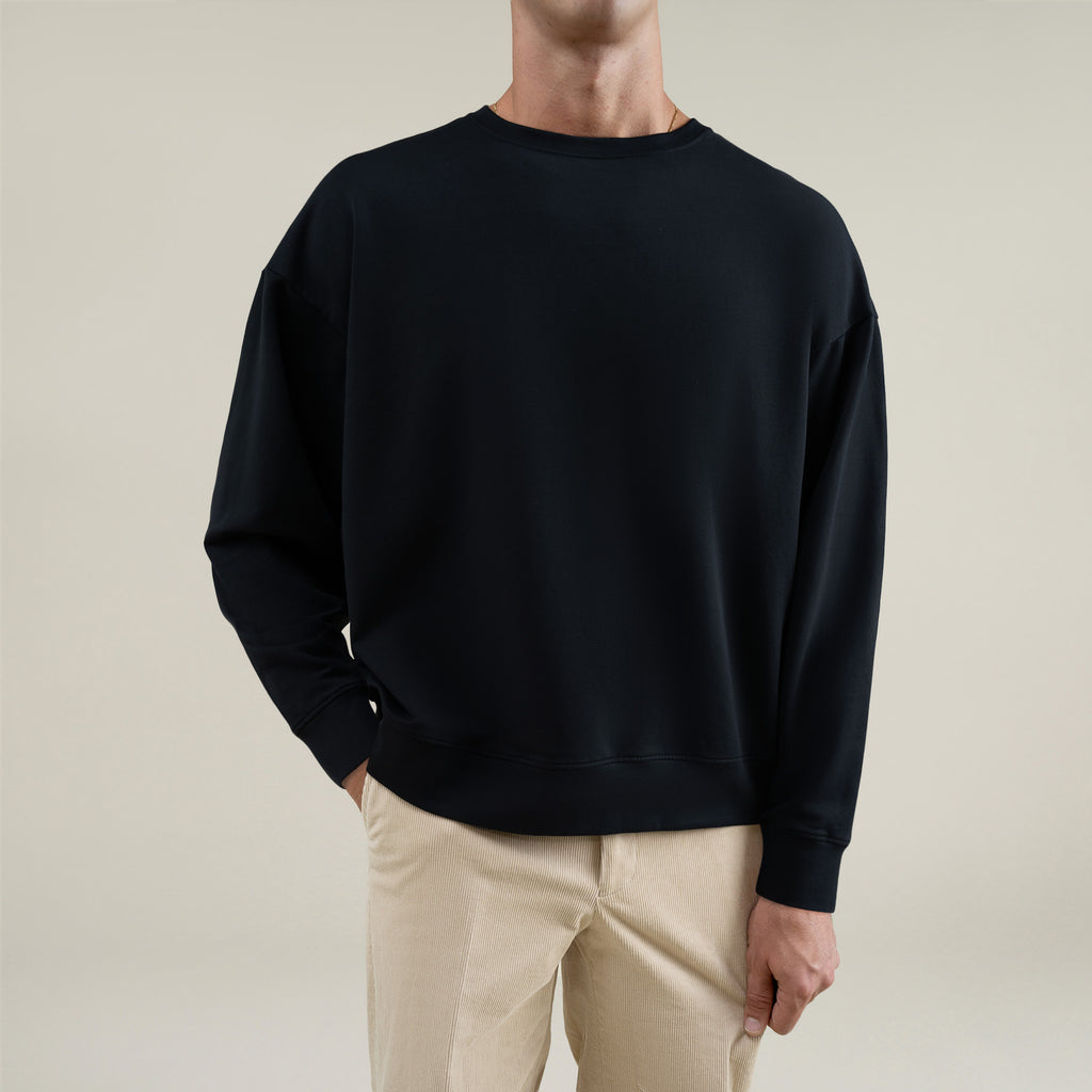 Tags:(Large | 6'1" - 165) Custom t-shirt tee model Jessey in Black