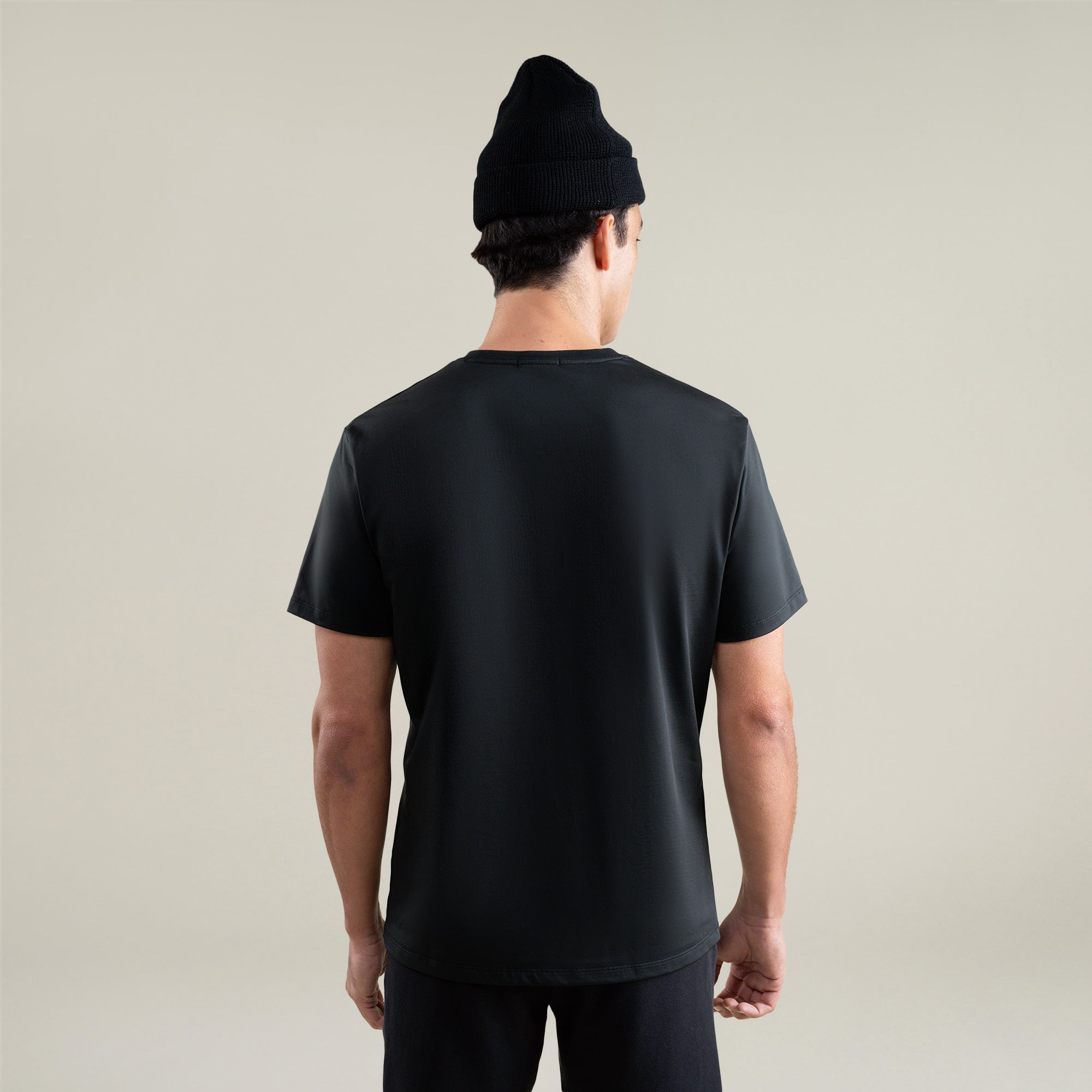 Tags:(Large | 6'1" - 165) Custom t-shirt tee model Jessey in Black