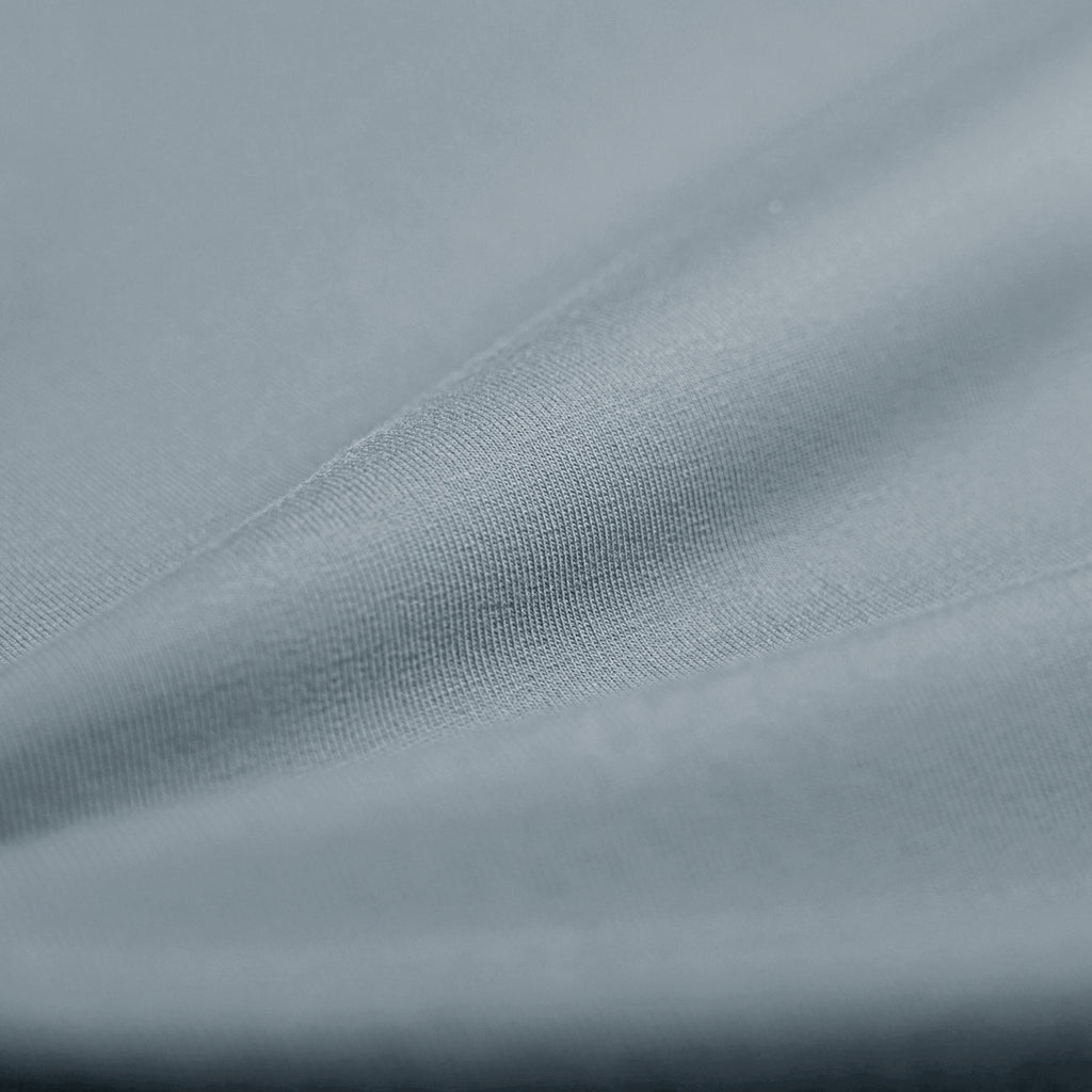 french terry blue gray t-shirt model matteo in vapor