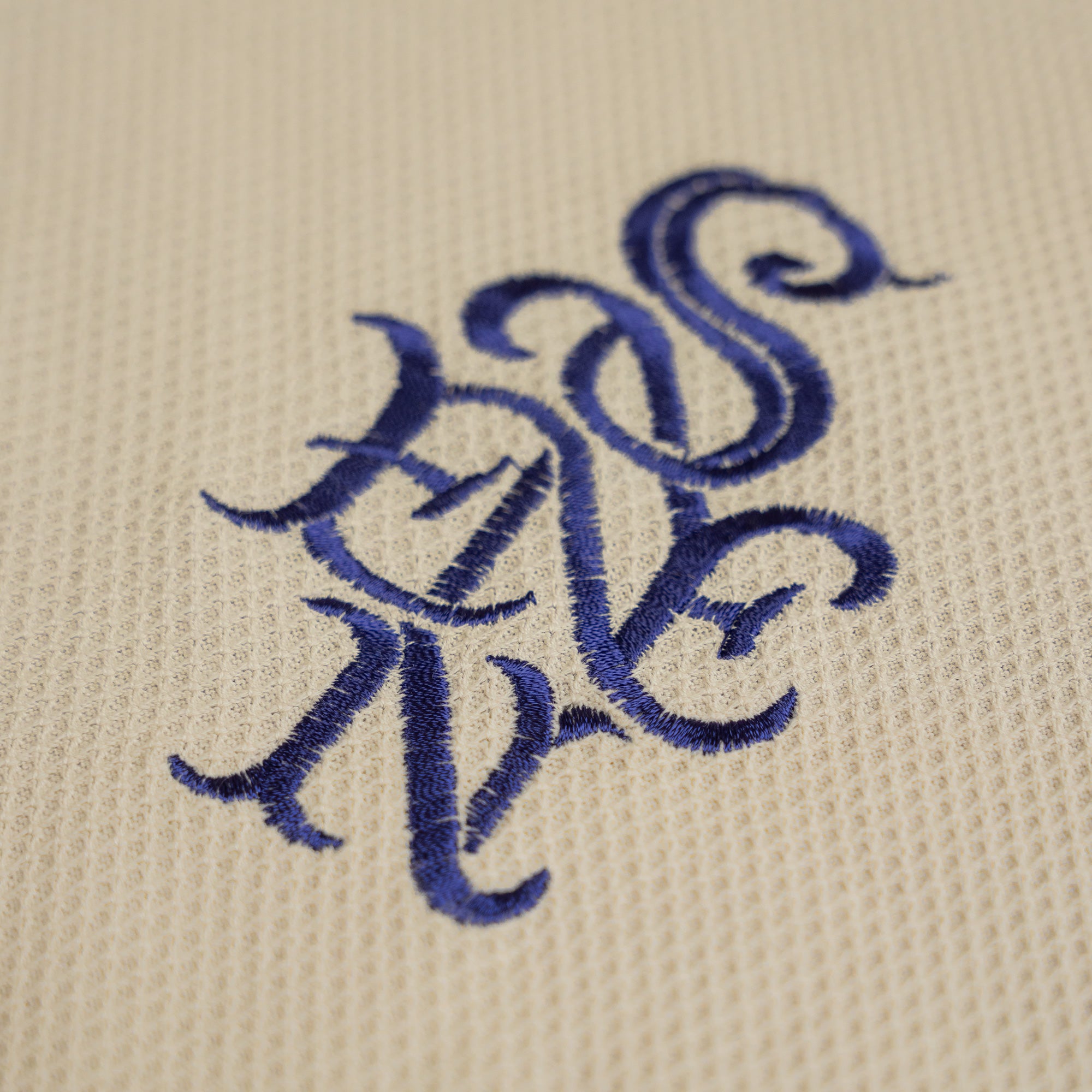 Tags:(Large) custom t-shirt tee model Jessey in Dust