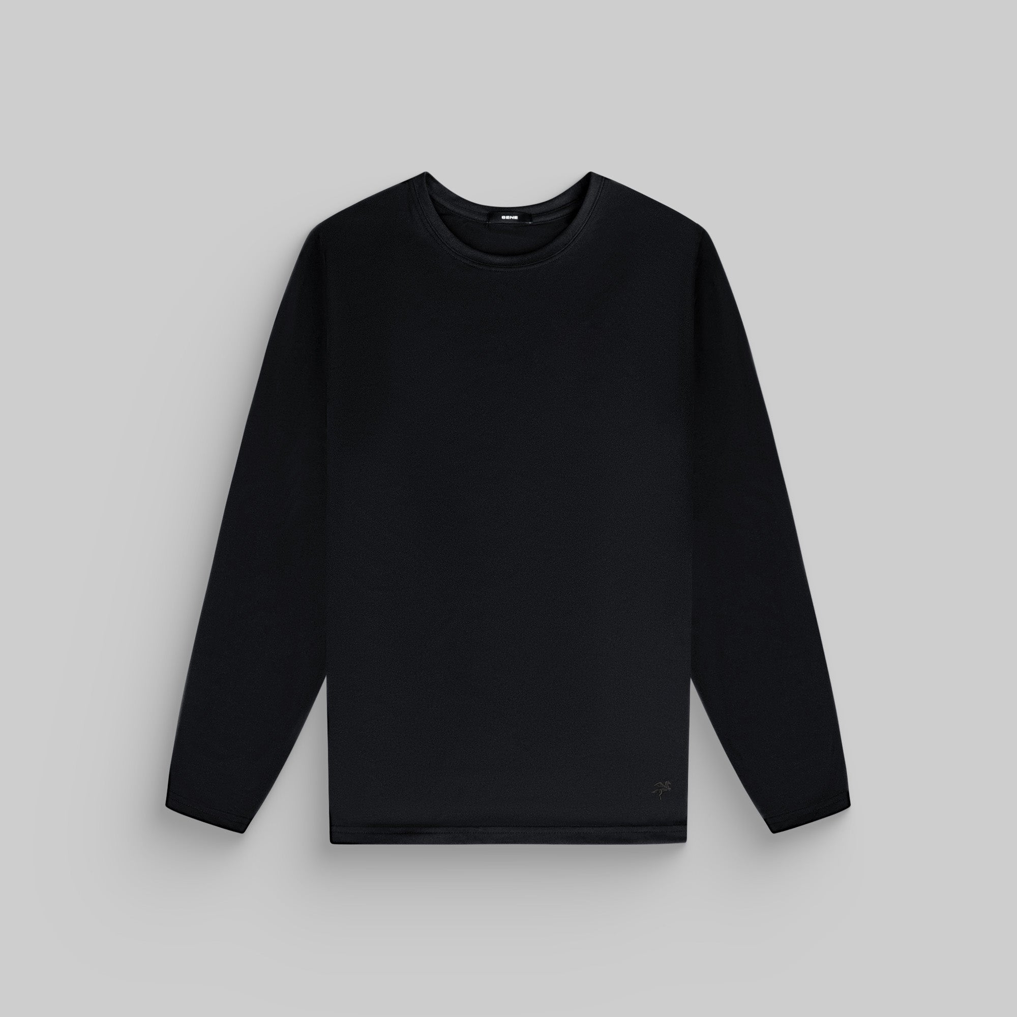 Tags:(6'0"|180 lbs) Custom tee model Tyler in Black