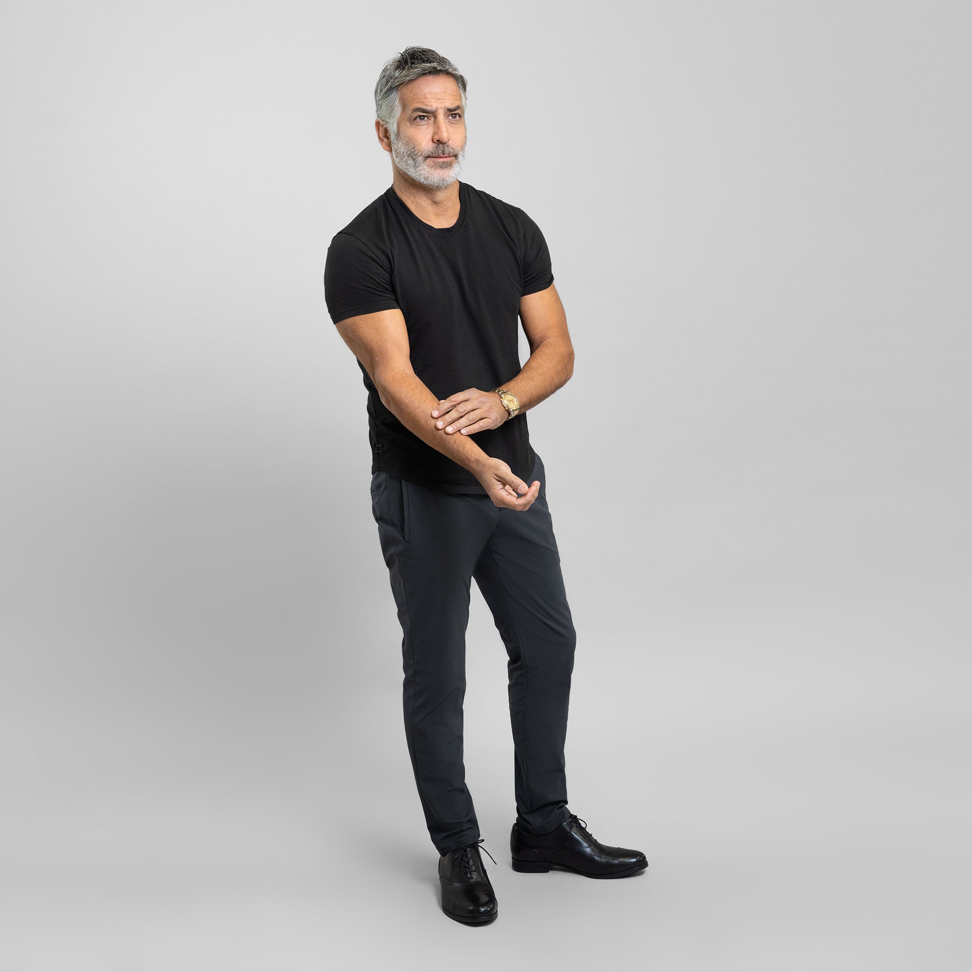 bespoke custom trousers pant chino performance technical model Guillermo in Charcoal