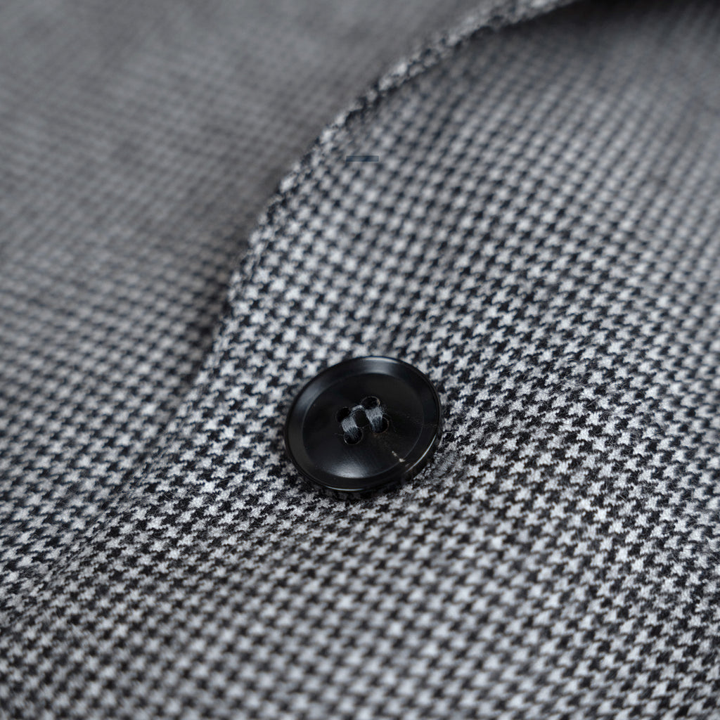 Tags:(6'1"|165) Custom Peak Lapel Tuxedo model Jessey in Black Pepita
