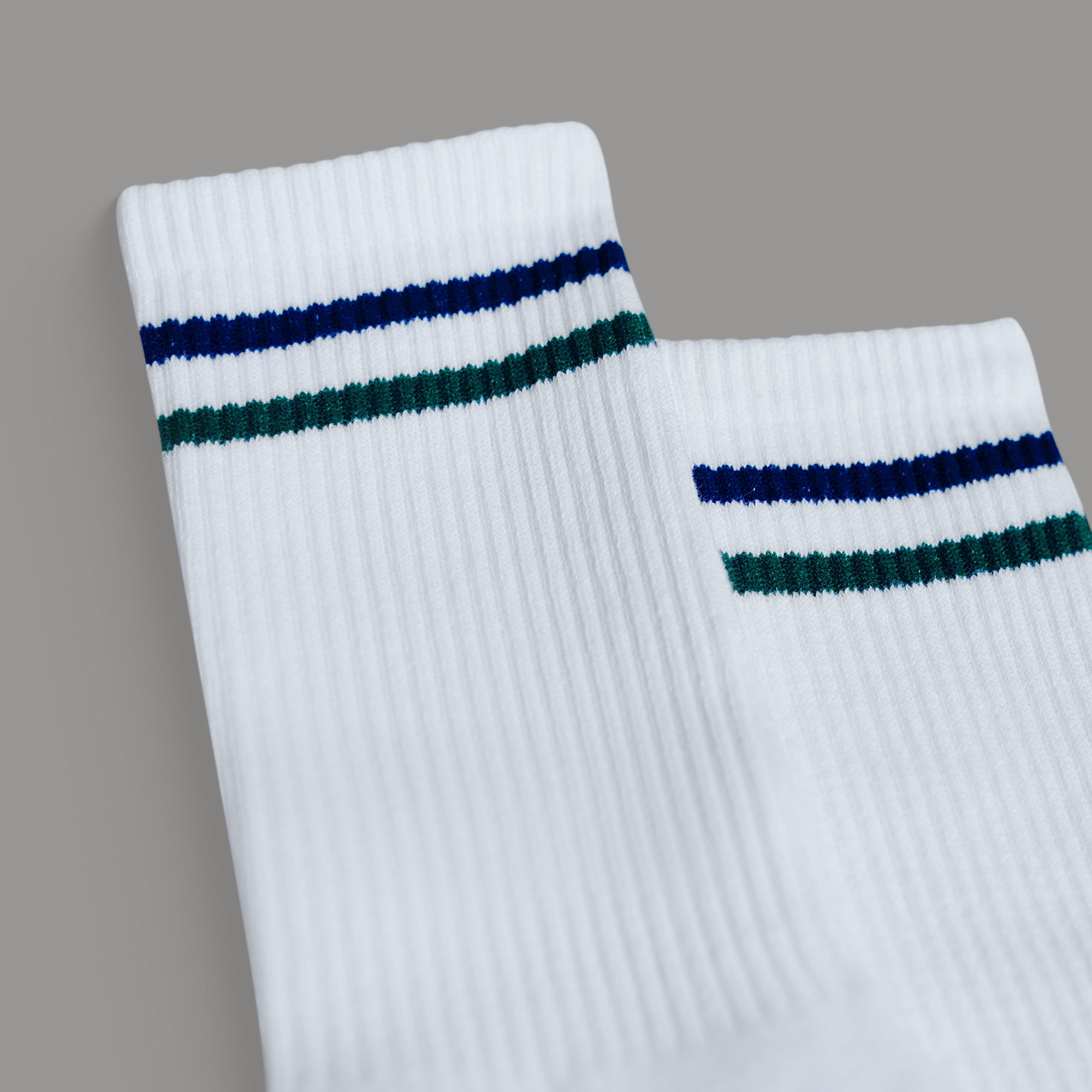 Sene Socks model Tyler in Coastal White