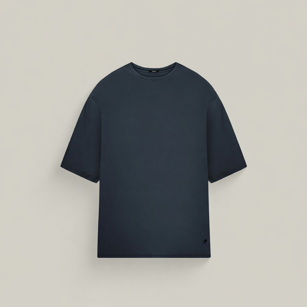 Tags:(6’2" - 180 lbs|Large) Custom t-shirt tee model Kive in Midnight
