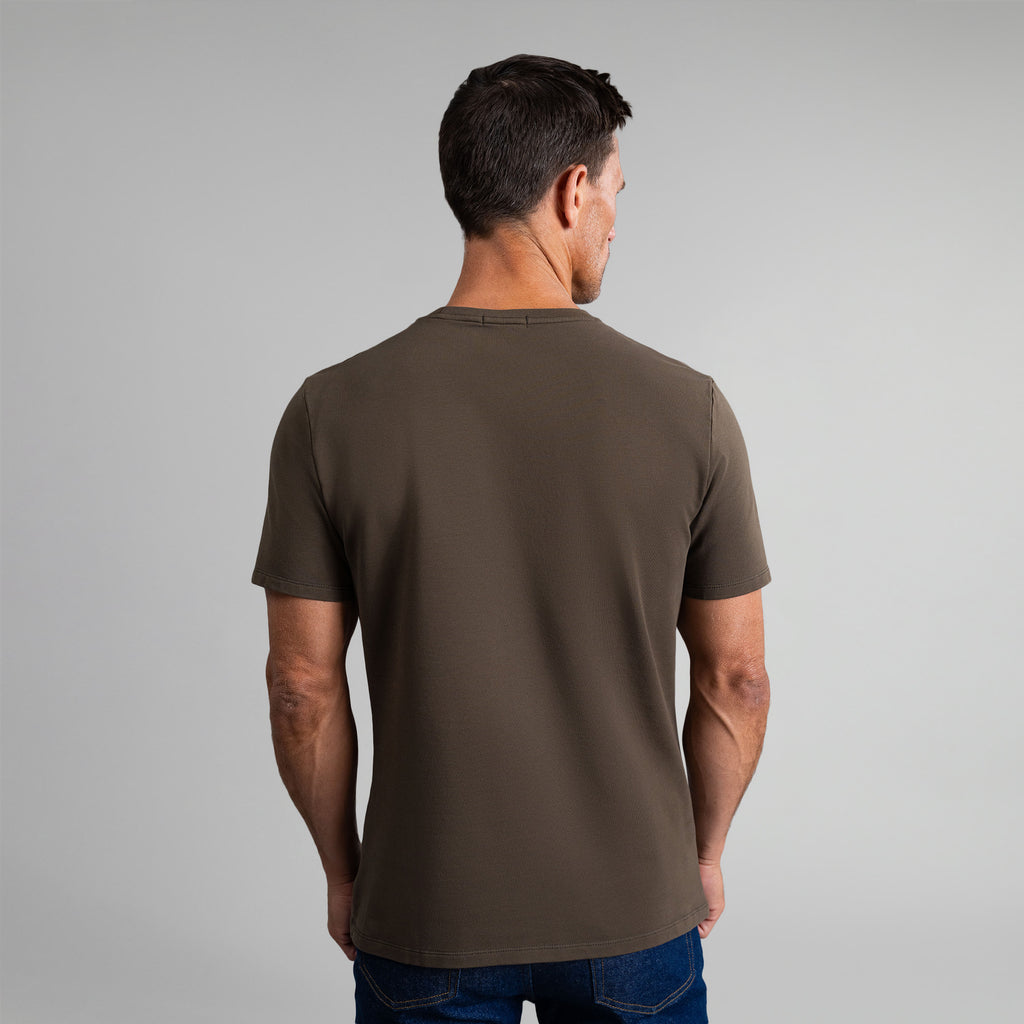 Tags:(6'0" - 180 lbs|Medium) custom t-shirt tee model Tyler in Umber