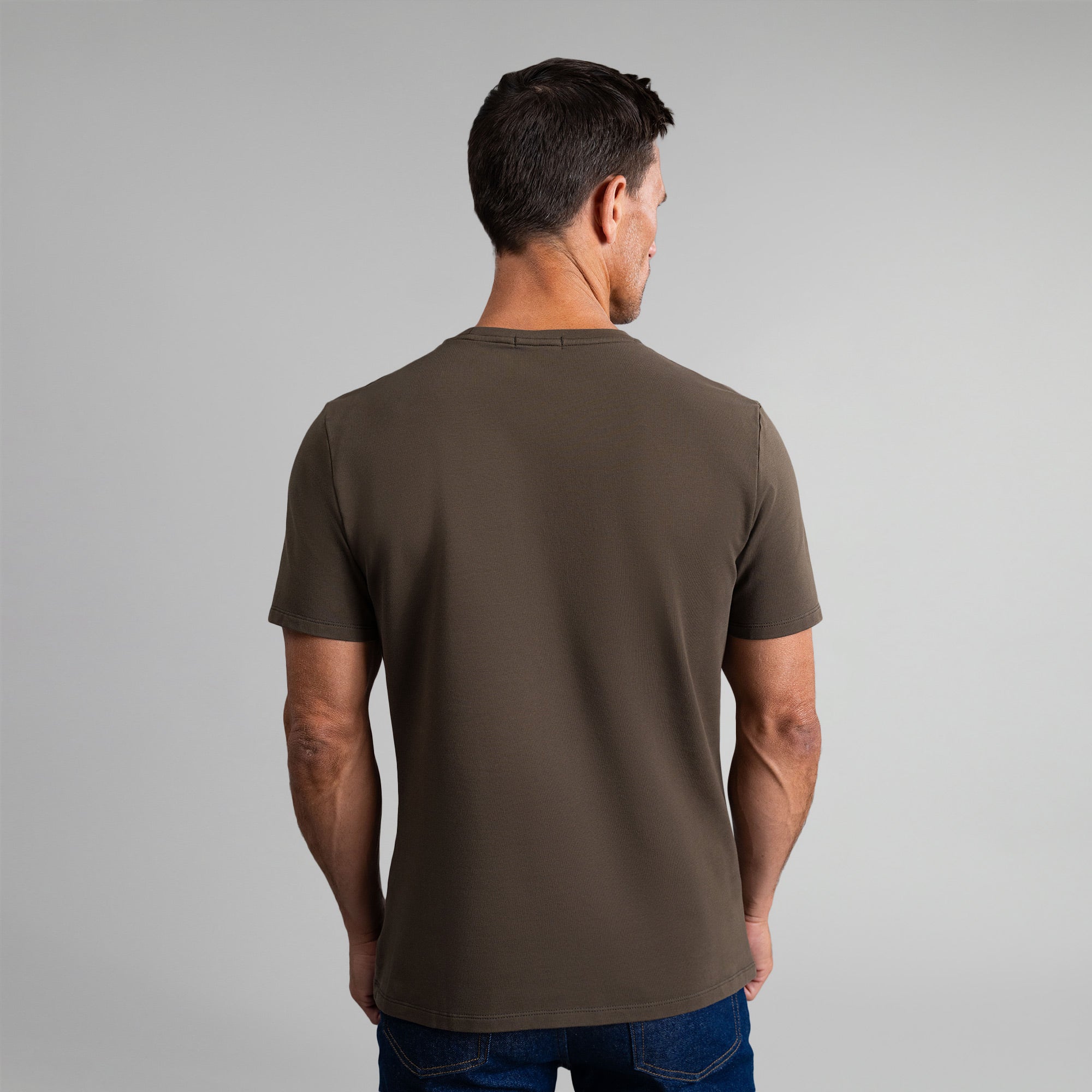 Tags:(6'0" - 180 lbs|Medium) custom t-shirt tee model Tyler in Umber