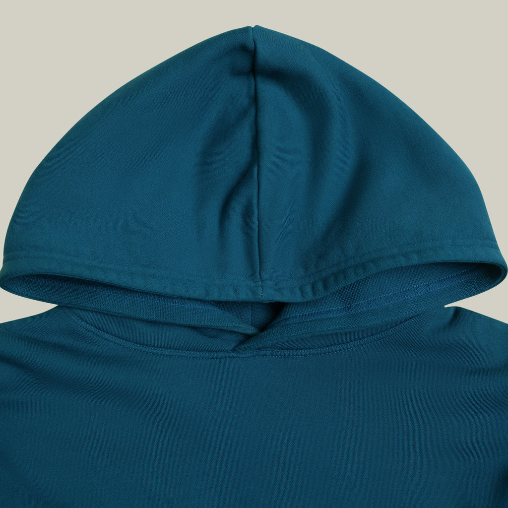 Terry Fleece Court Hoodie model Matteo in Poseidon