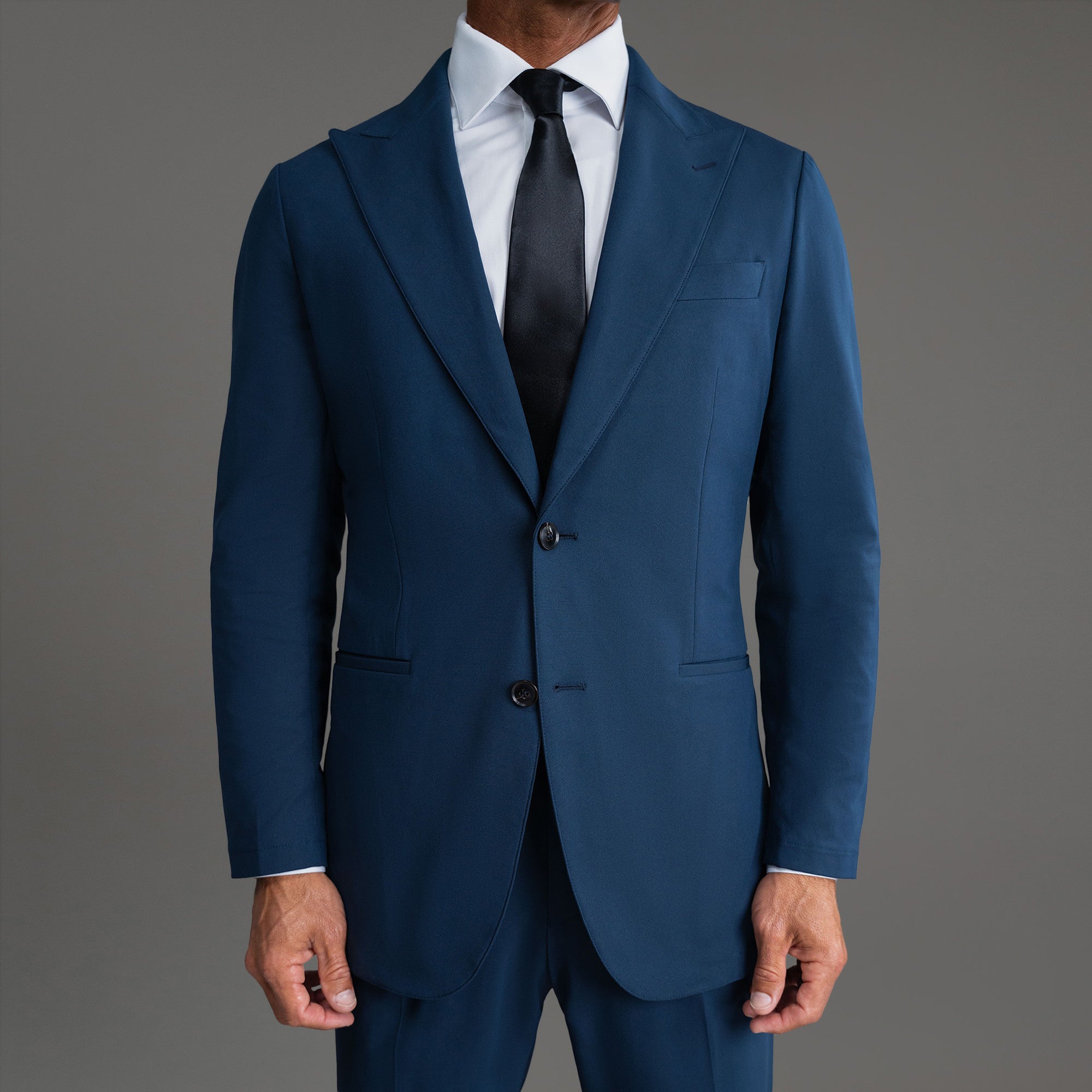 Sene Custom Stretch Suits | Men's Ford FlexTech Suit | Travel Suit