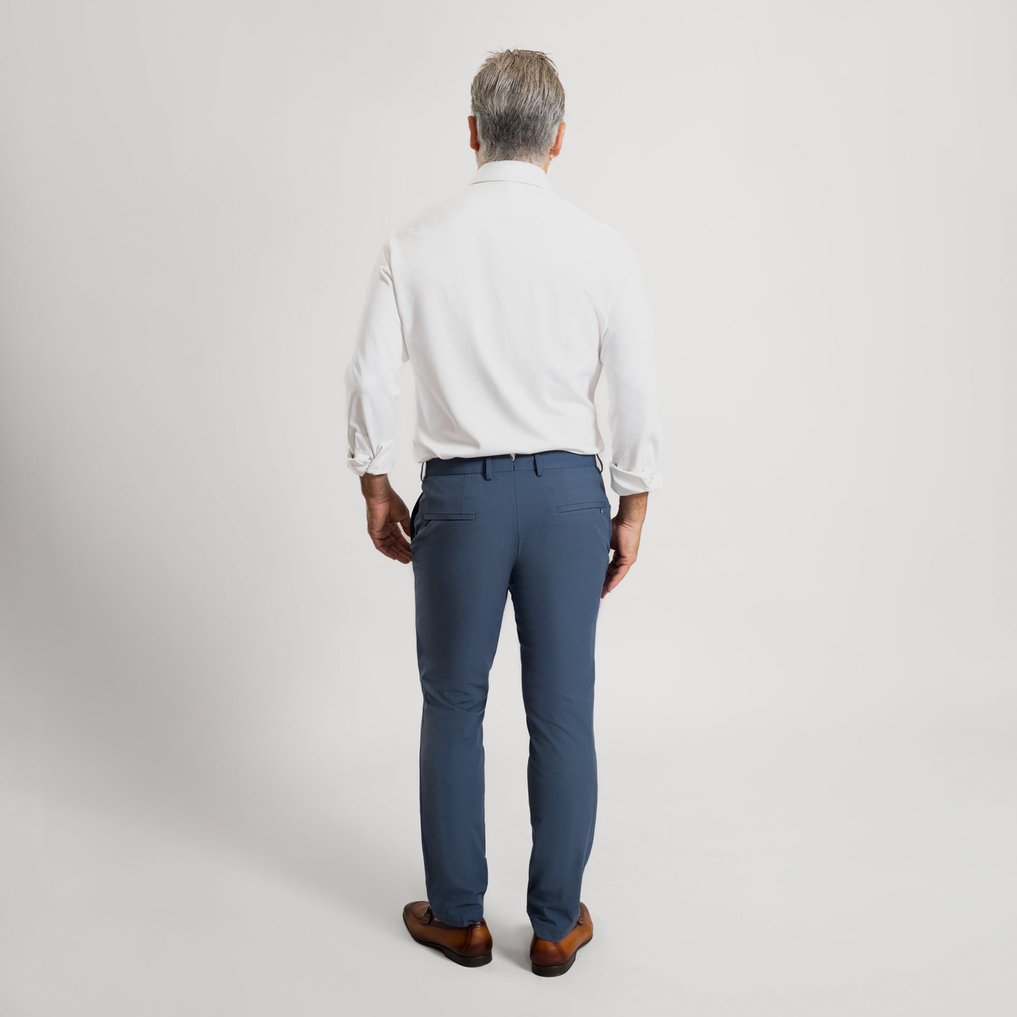 bespoke custom trousers pant chino performance technical model Guillermo in Marina