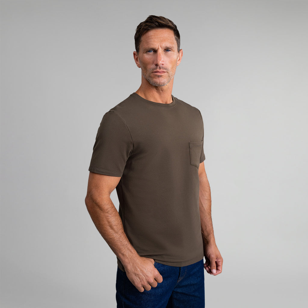 Tags:(6'0" - 180 lbs|Medium) custom t-shirt tee model Tyler in Umber