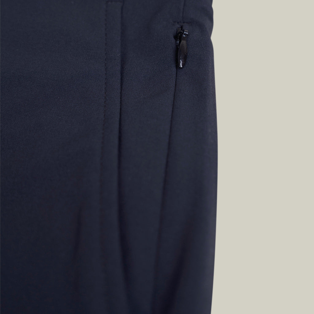 Tags:(Large | 6'1" - 165) Custom Peak Lapel Tuxedo model Jessey in Midnight
