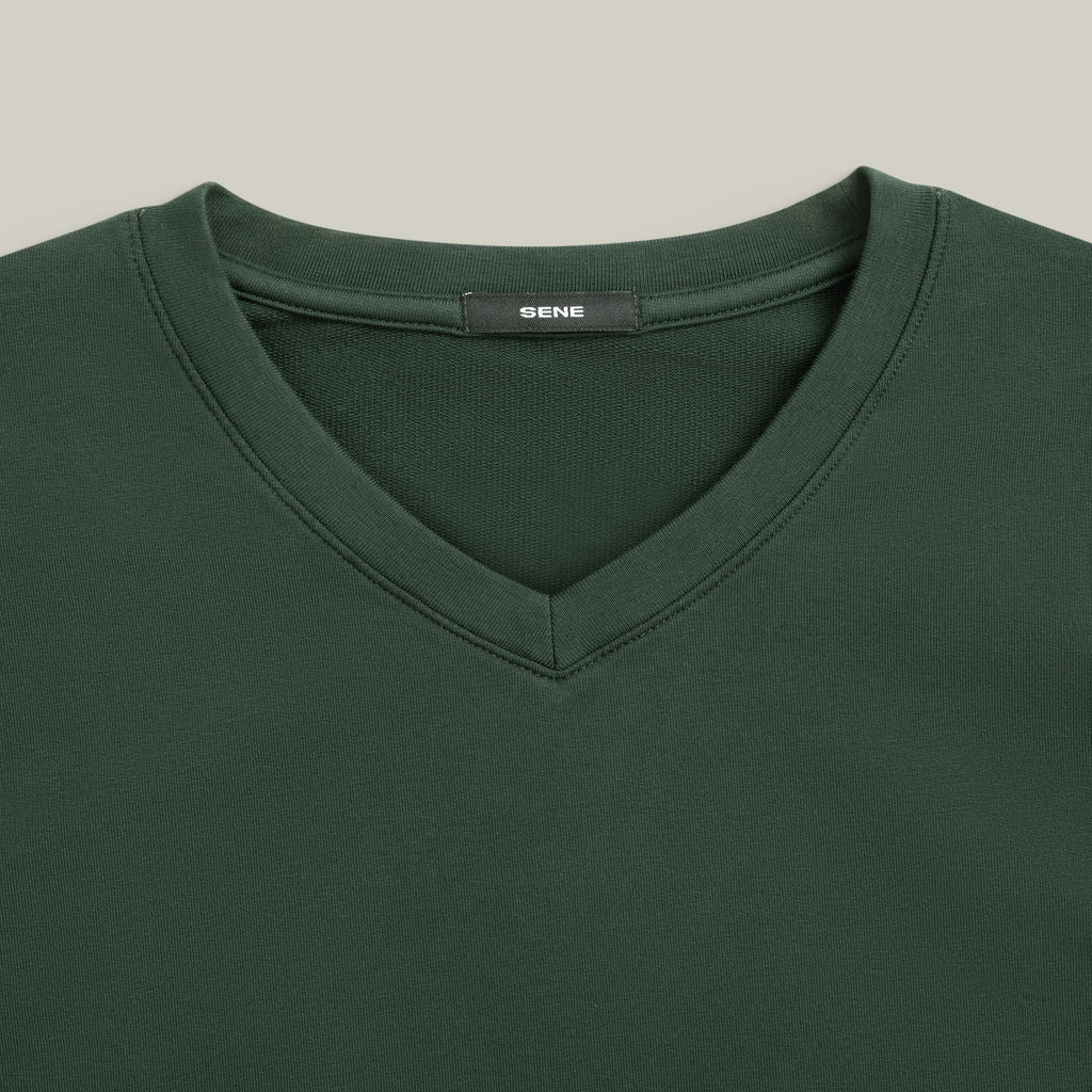 green v-neck T-shirt model Matteo in Pine Grove