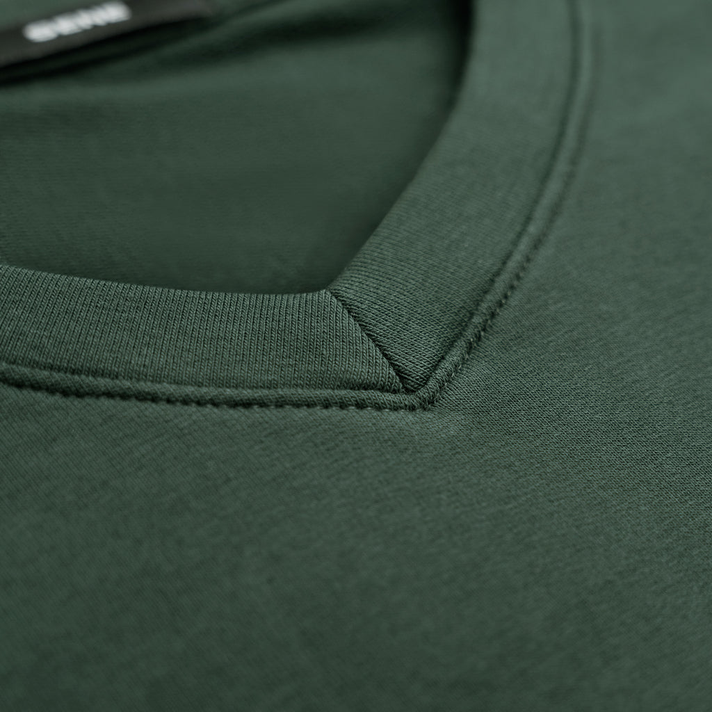 green v-neck T-shirt model Matteo in Pine Grove