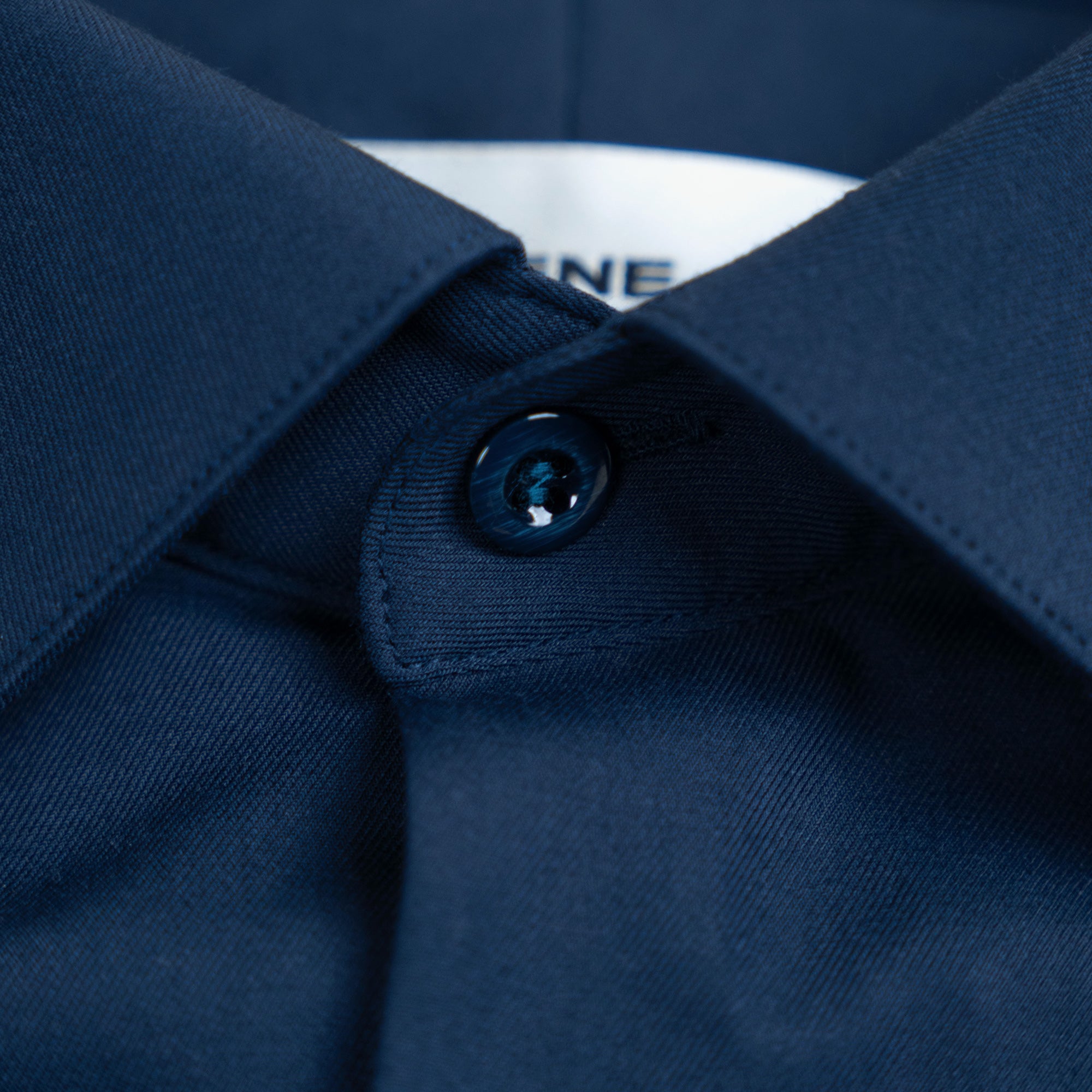 Tags:(6'1"|165) Custom Bespoke Tailored Spread Shirt model Jessey in Ocean BreezeTech